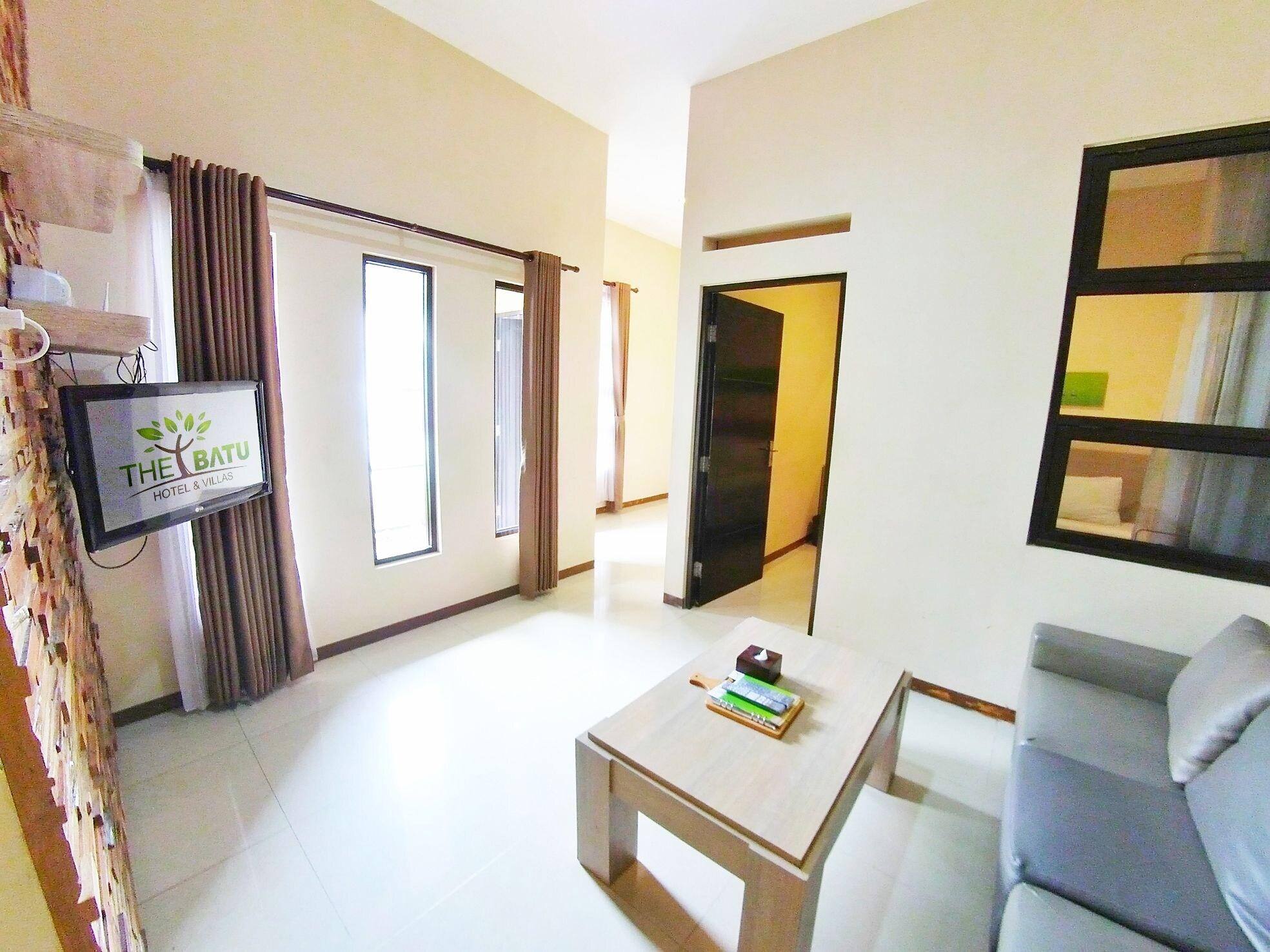 Villa Batu 2 Kamar 5 Dekat Museum Angkut