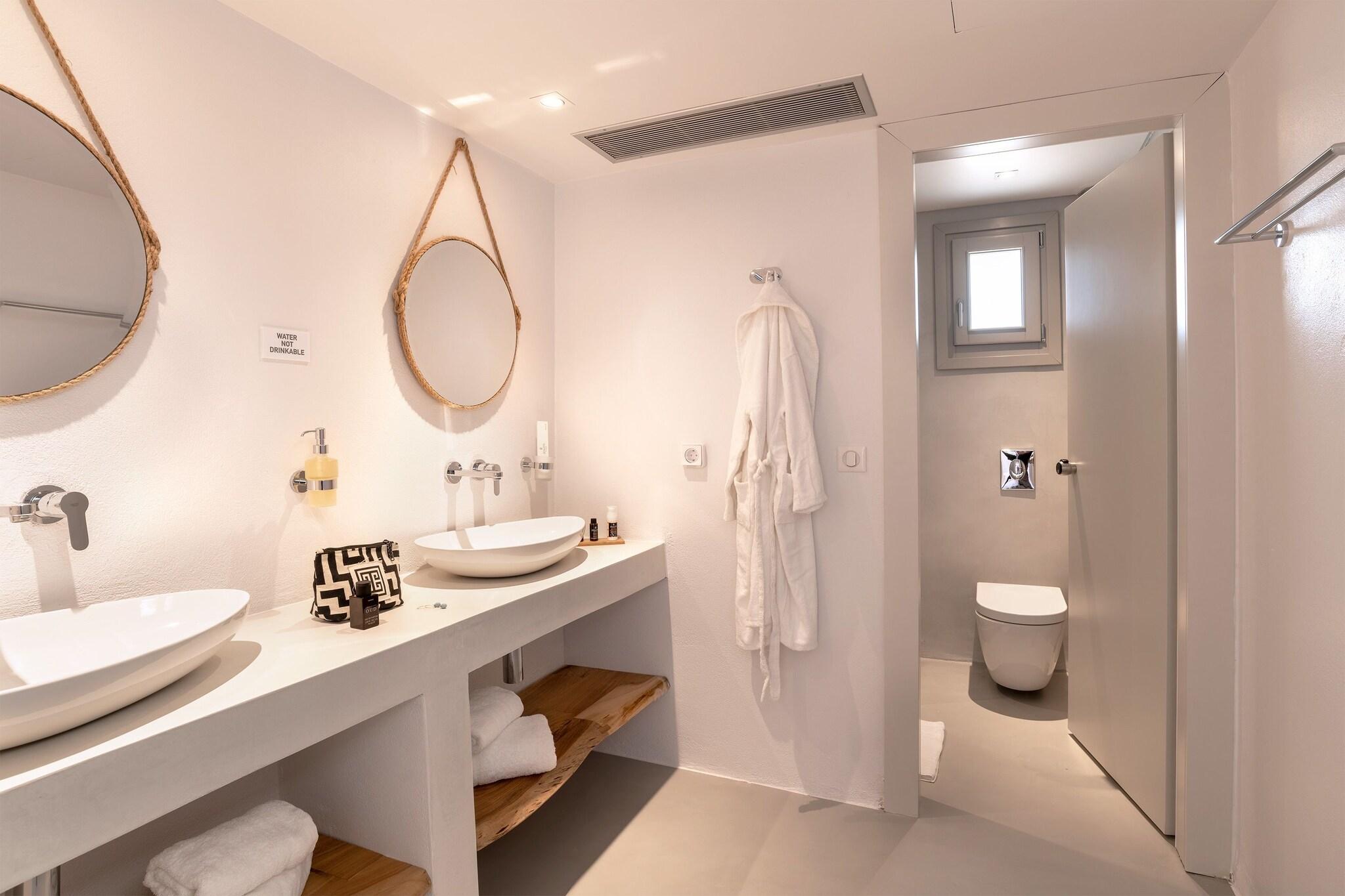 Paros Comfy Suites