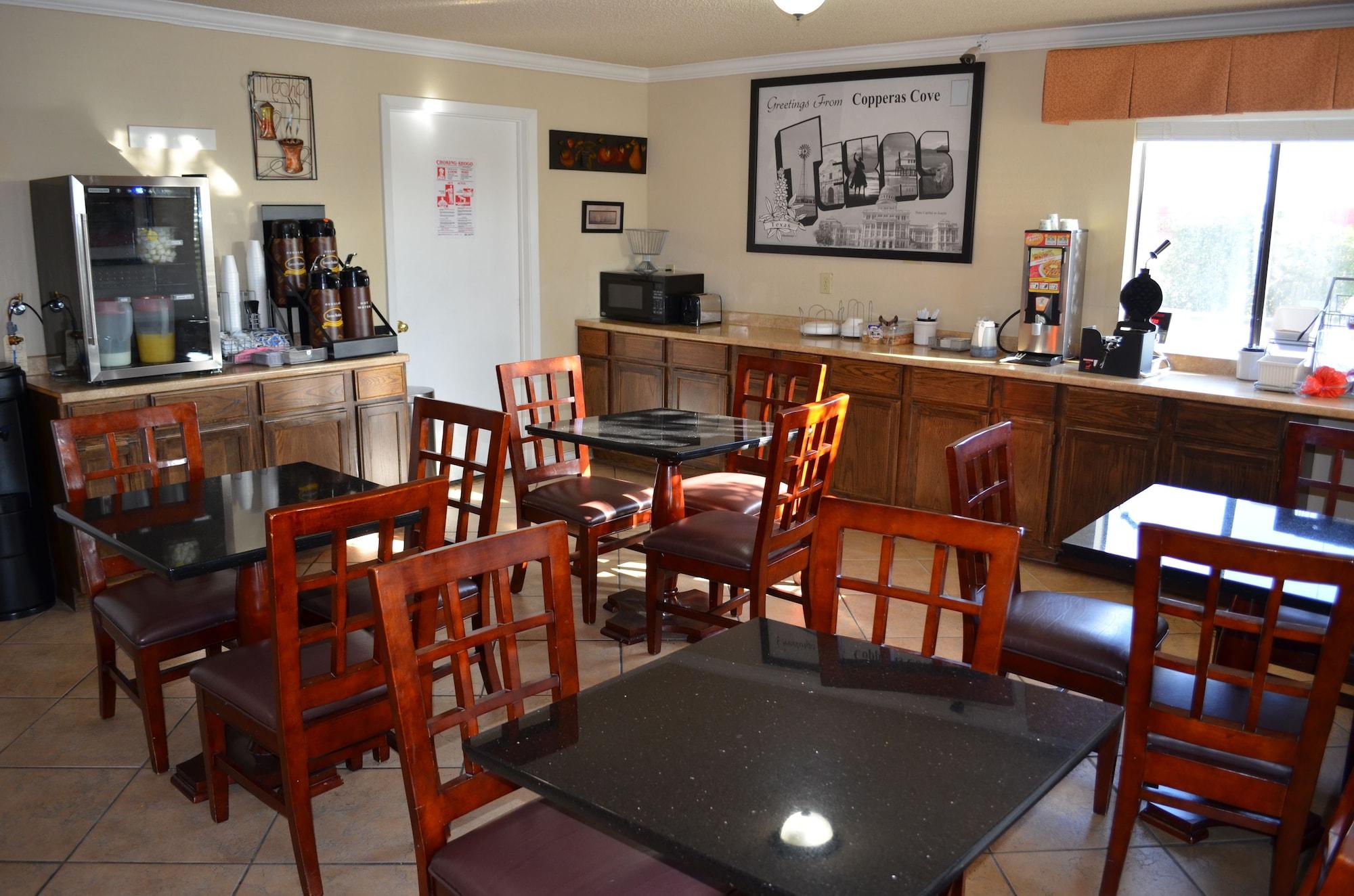 Hill Country Inn & Suites