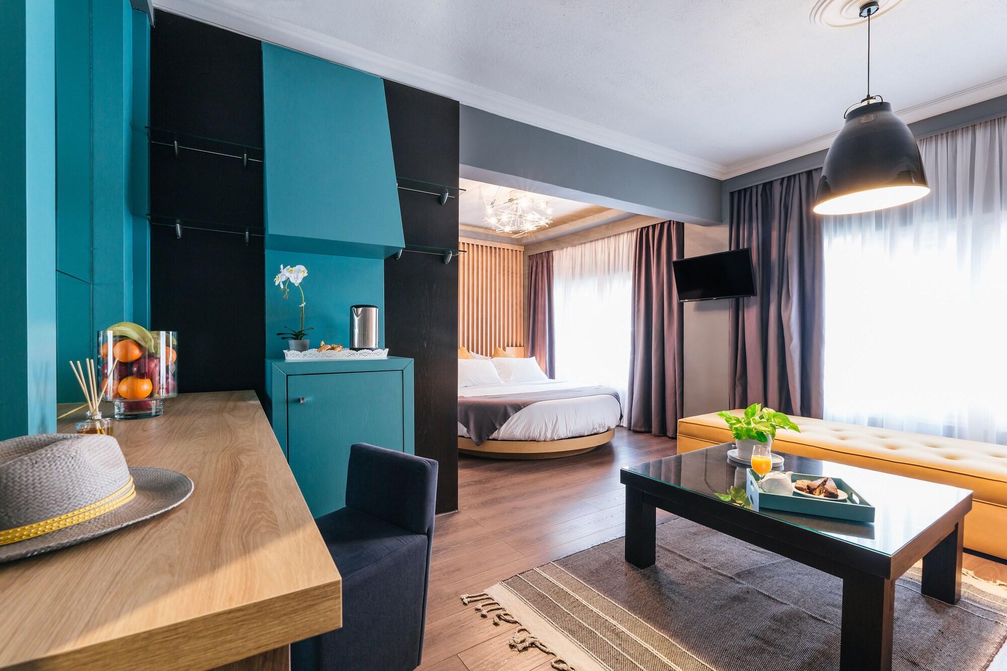 Ladadika Design - photo