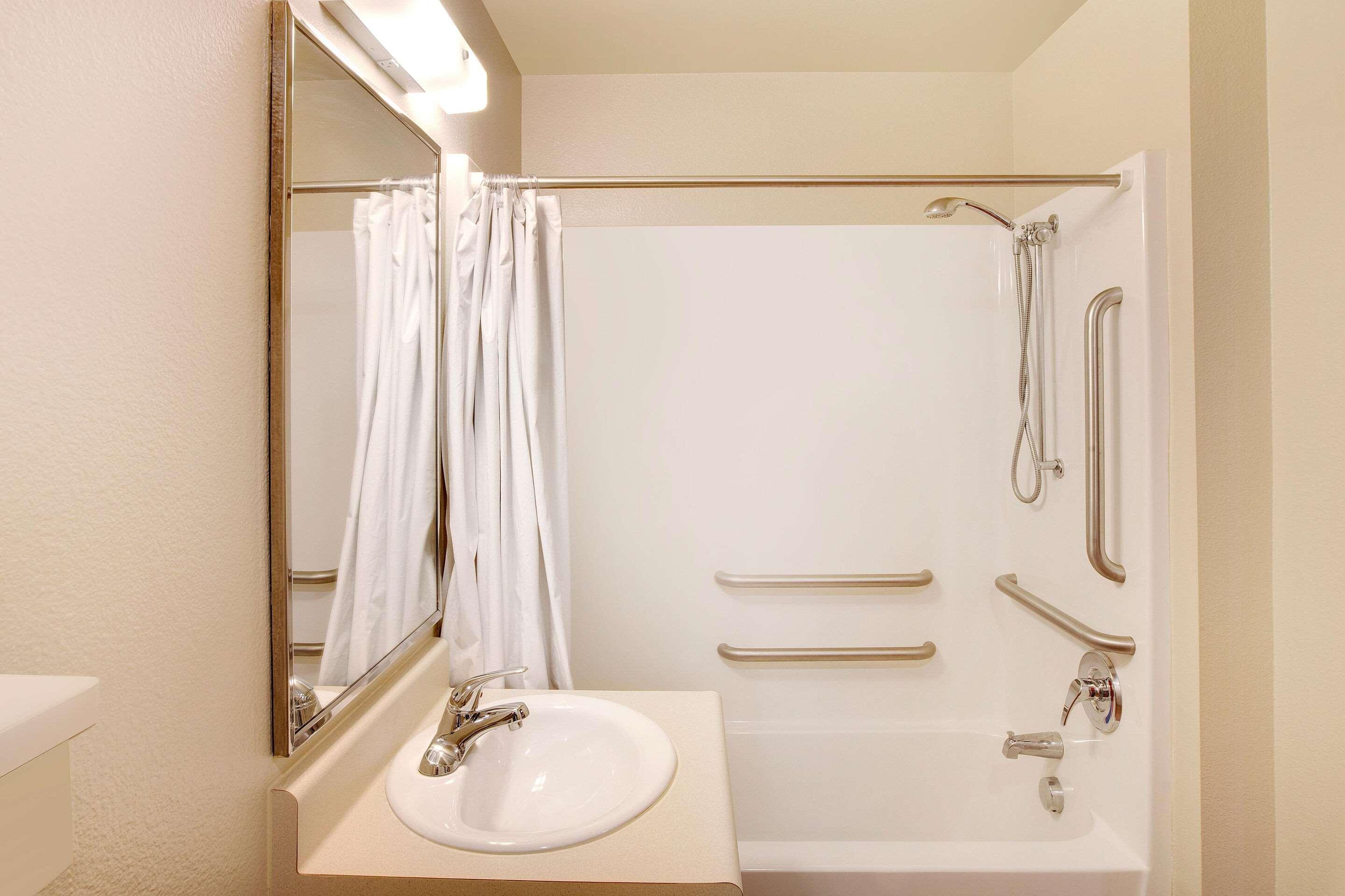 Woodspring Suites Lafayette