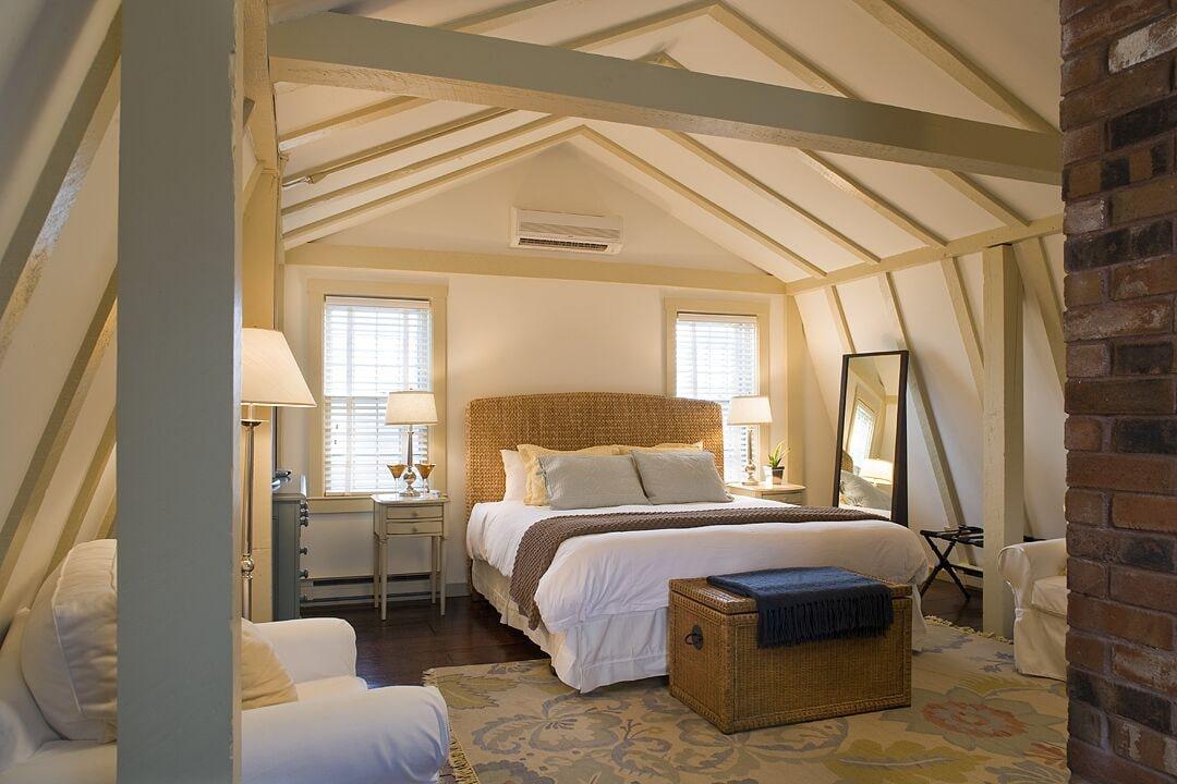 Forty 1° North by null