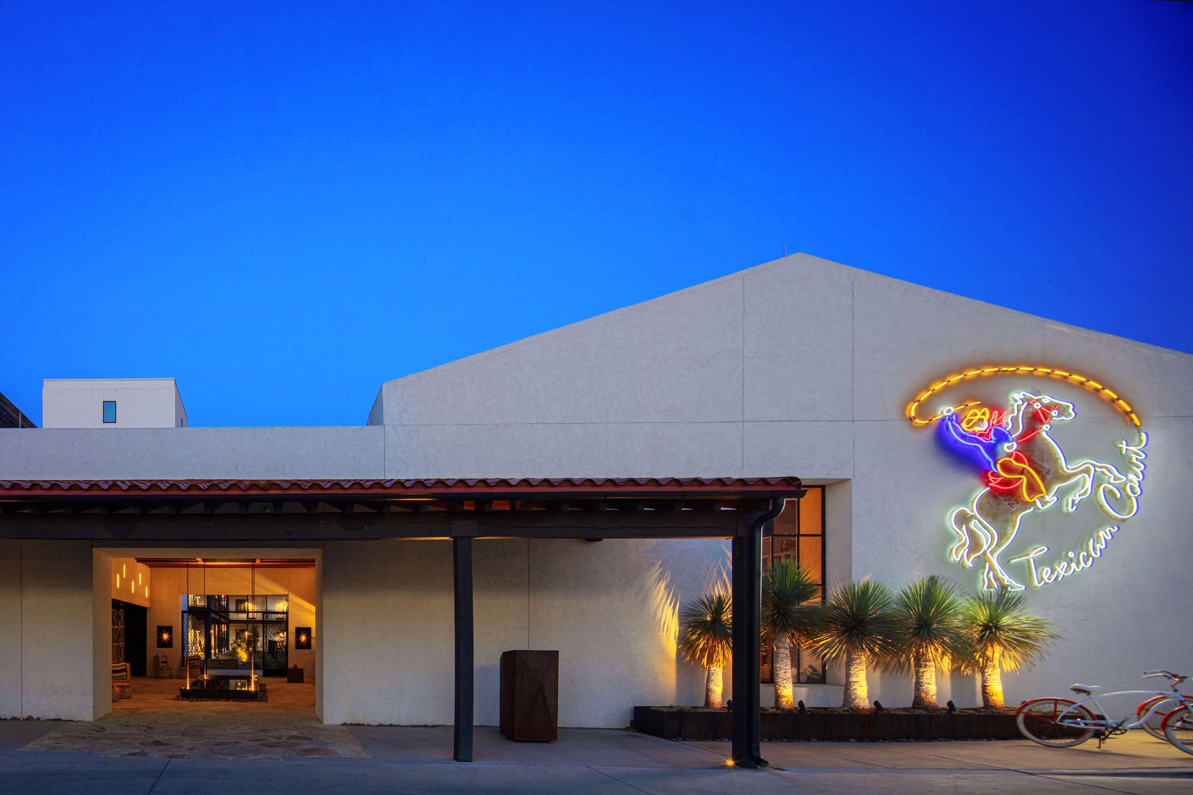 Texican Court, Valencia Hotel Collection by null