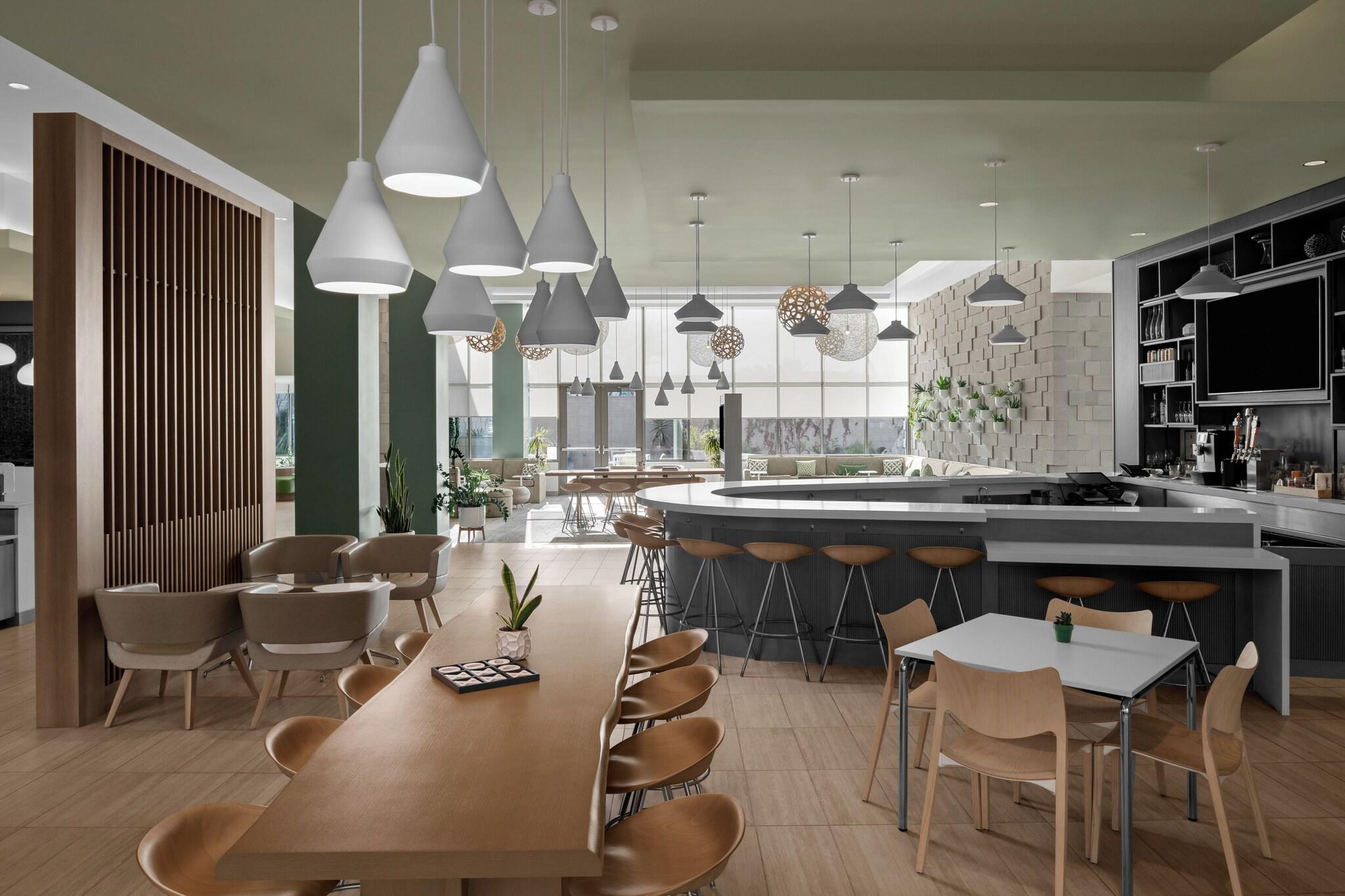 Element Scottsdale at SkySong by null