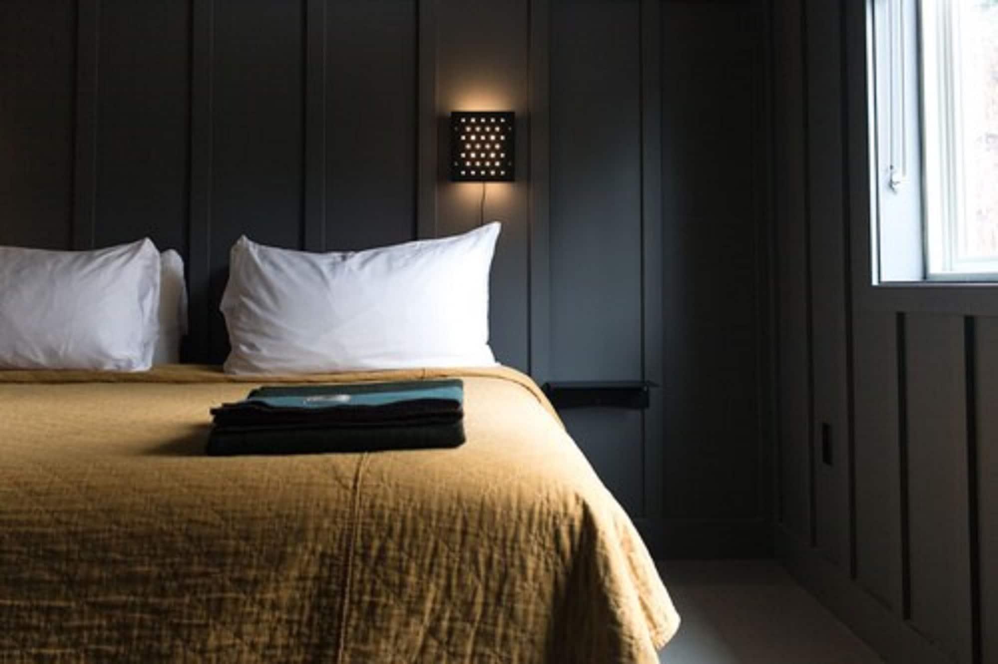 The Coachman Hotel by null