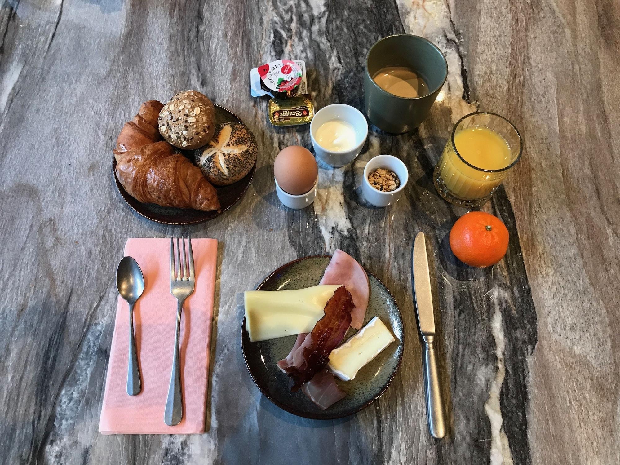 YUST Antwerp by null