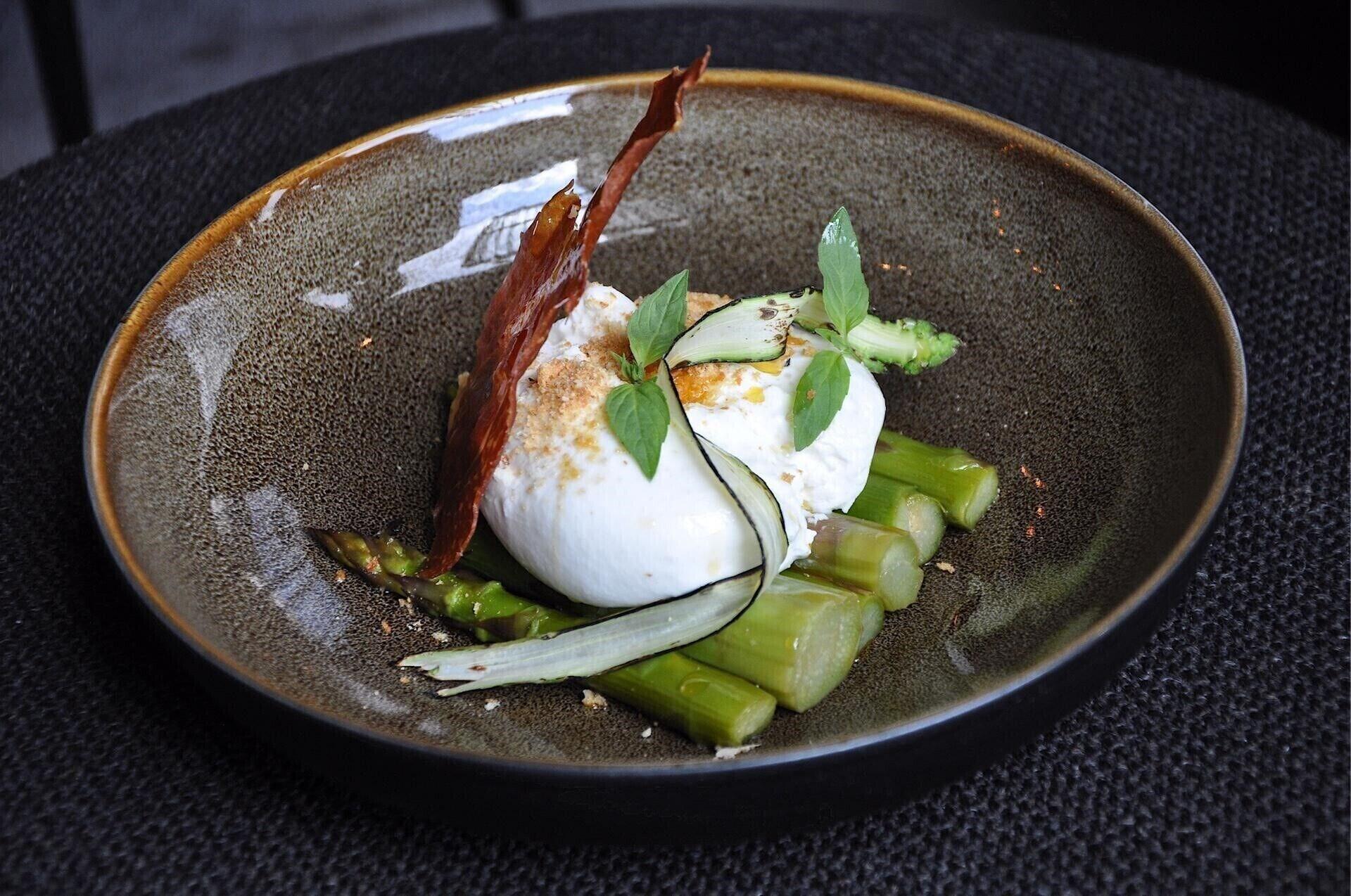 U Eat & Sleep Antwerp by null