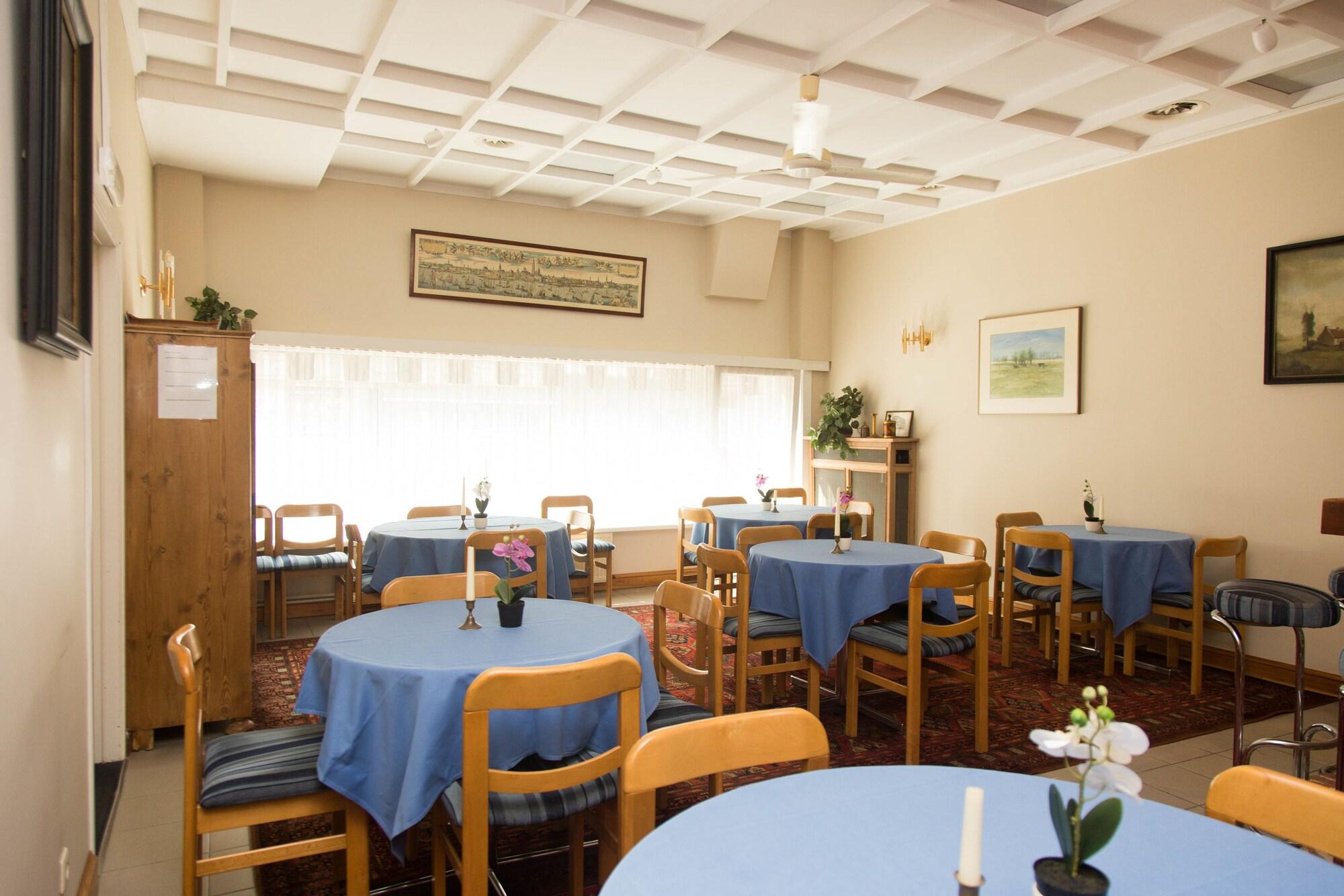 Hotel Bristol International