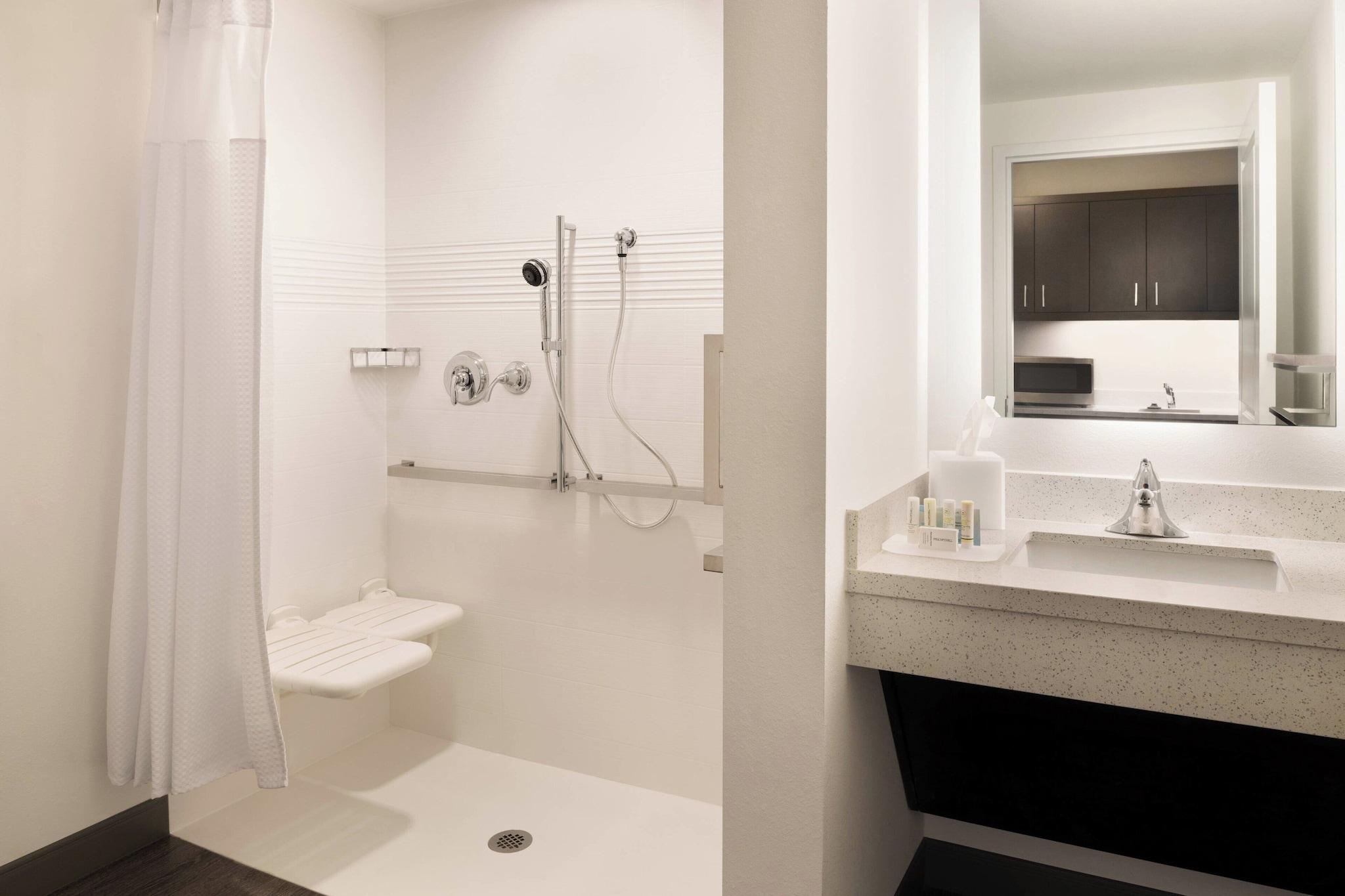 Towneplace Suites By Marriott Dubuque Downtown