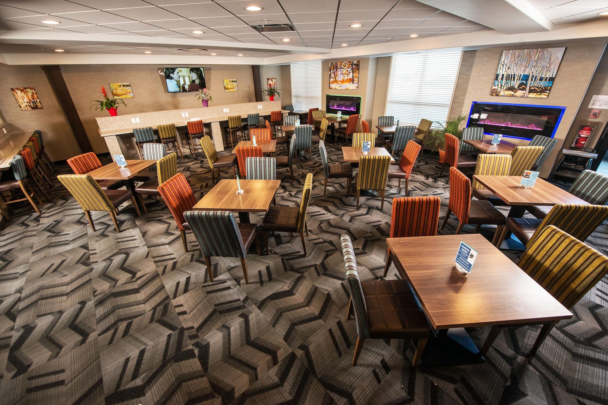 Encore Suites By Service Plus Inns