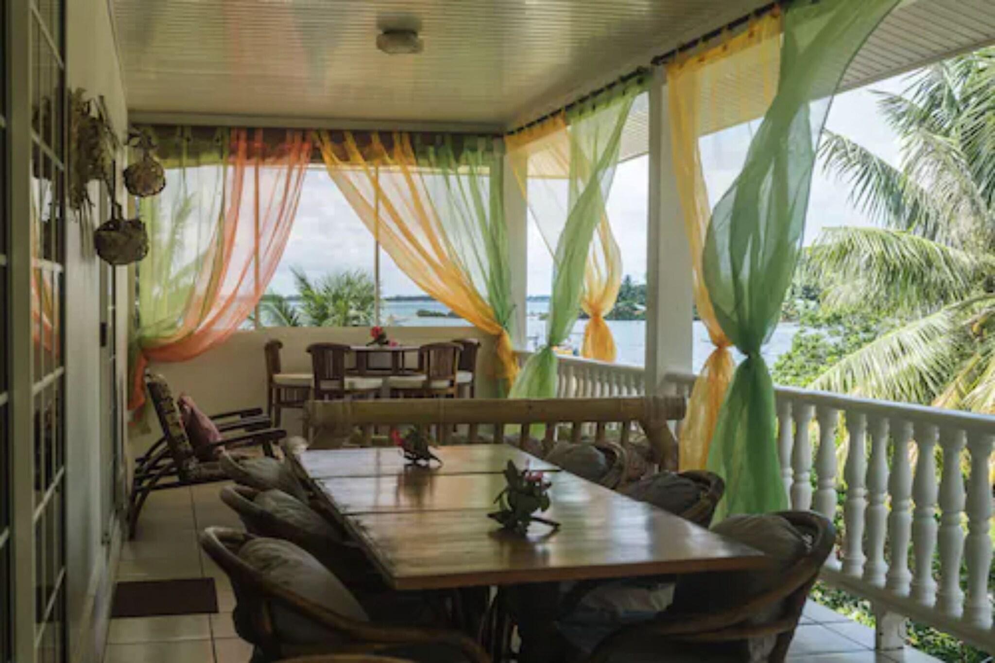 Bora Vaite Lodge