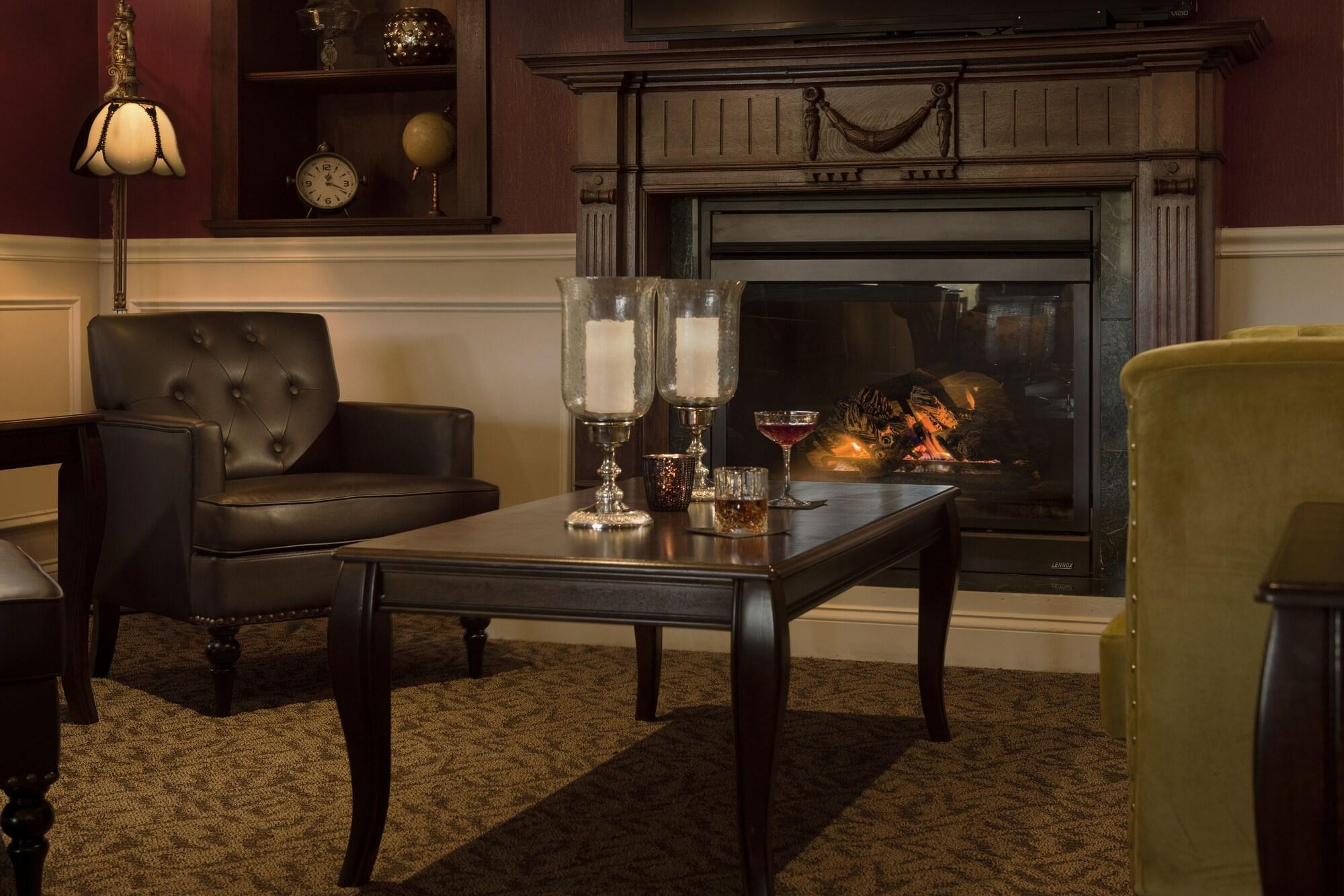 The Inn at Thorn Hill & Spa by null