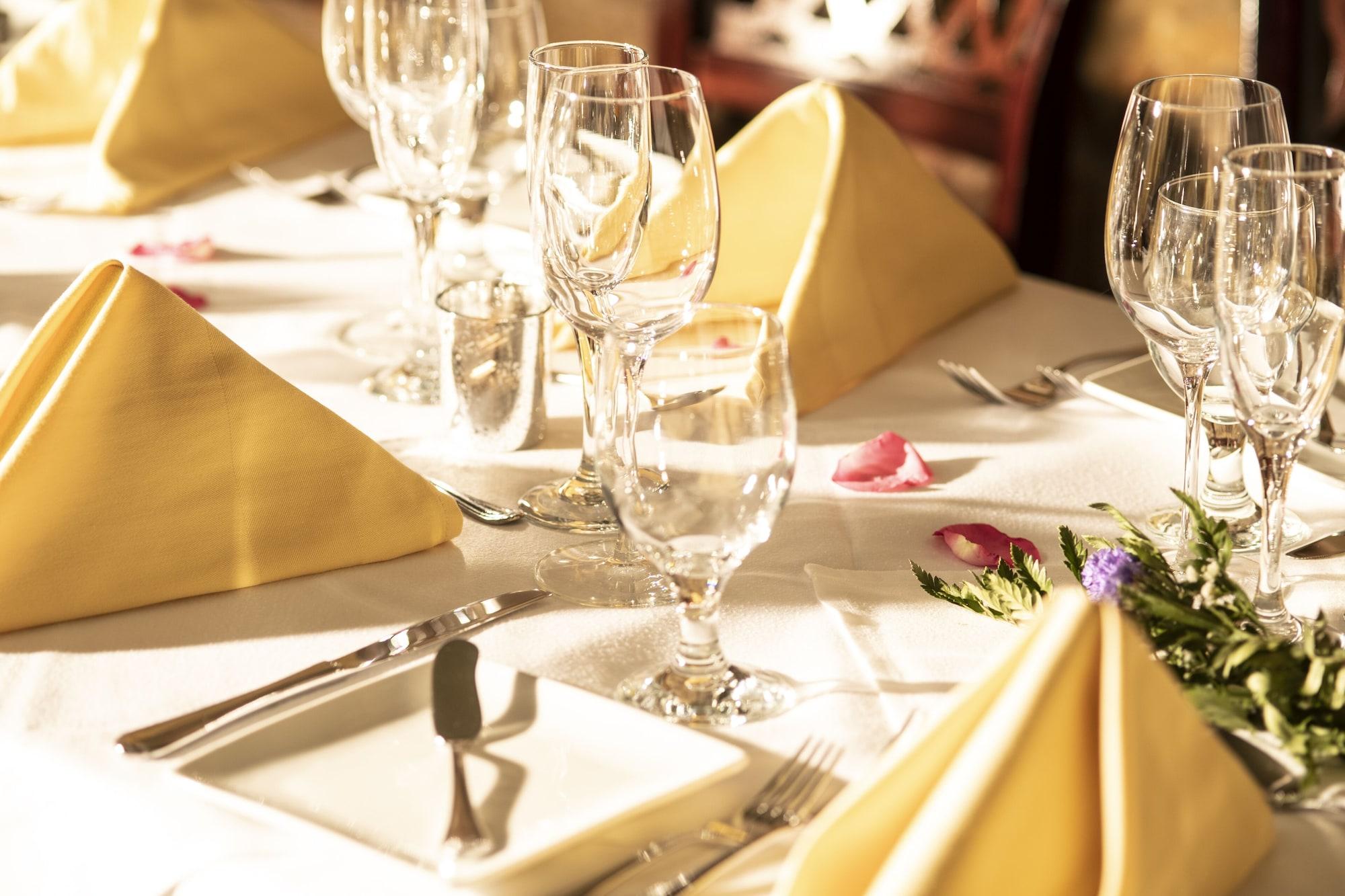 The Inn at Thorn Hill & Spa by null