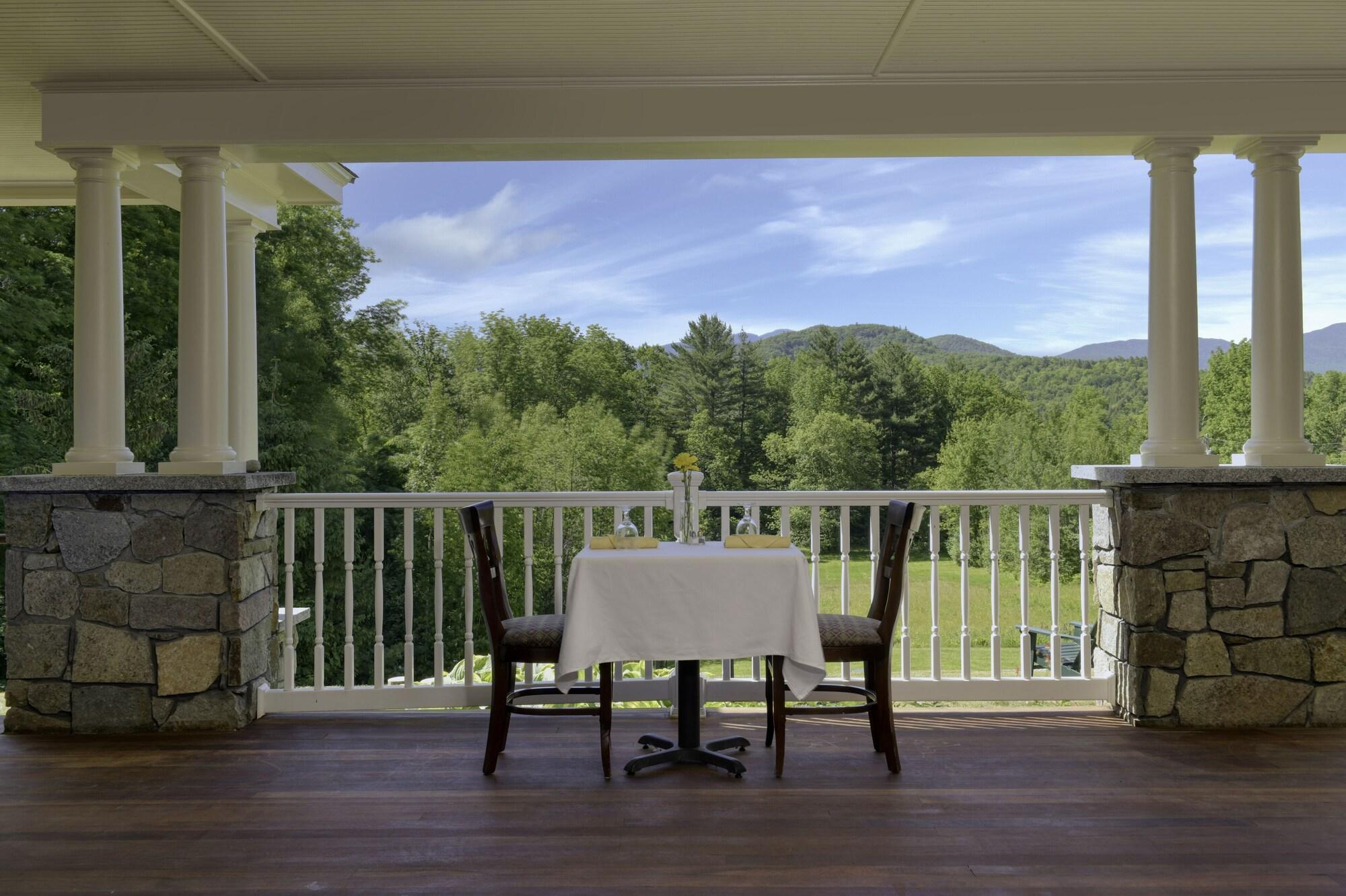 The Inn at Thorn Hill & Spa by null