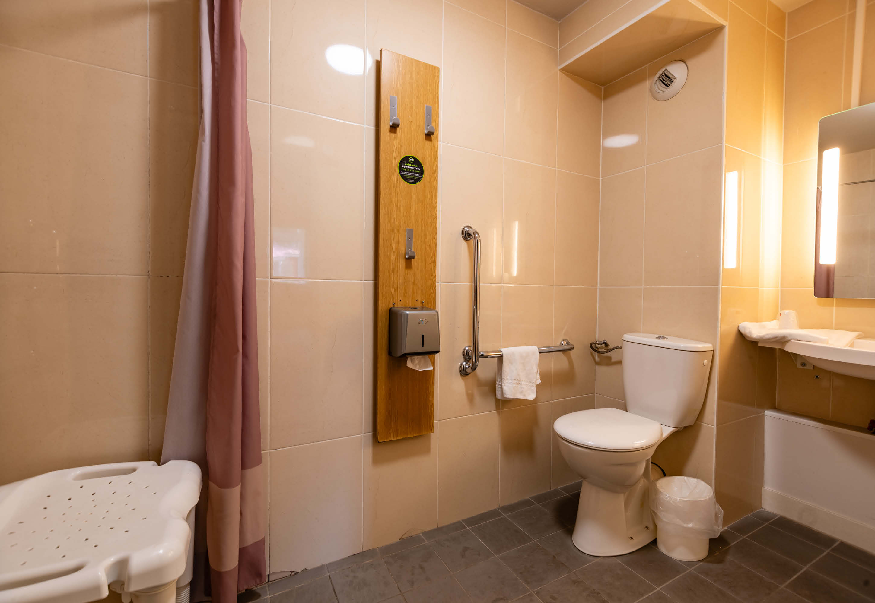 B&B Hotel Grenoble Université