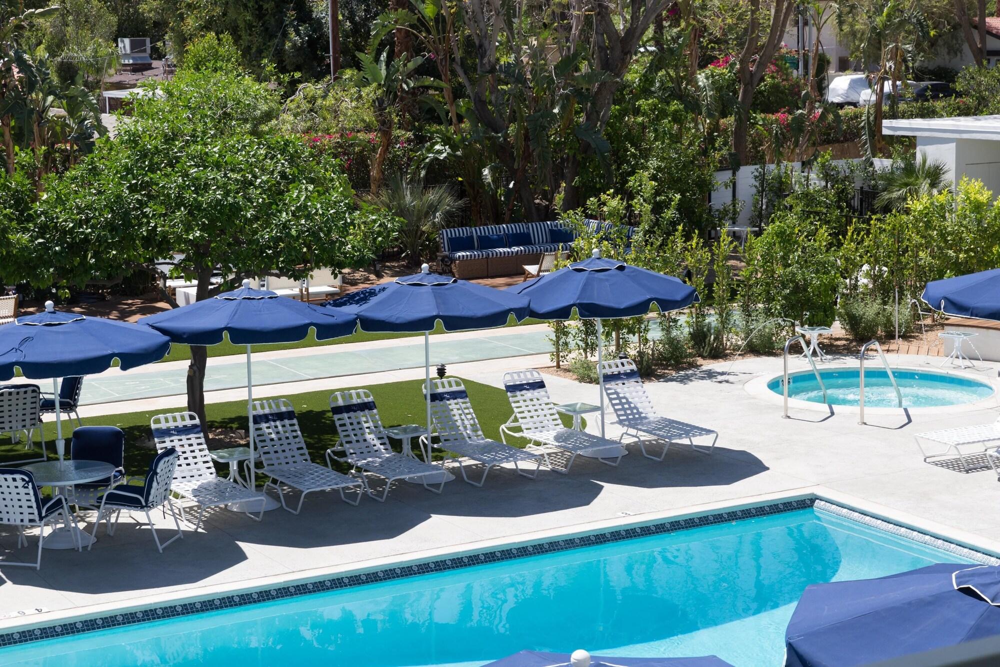 Holiday House Palm Springs by null