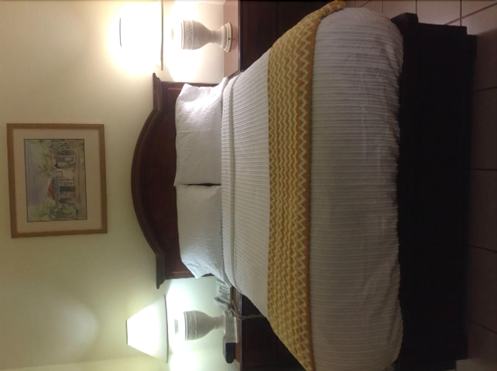 Micro Hotel Condo Suites by null