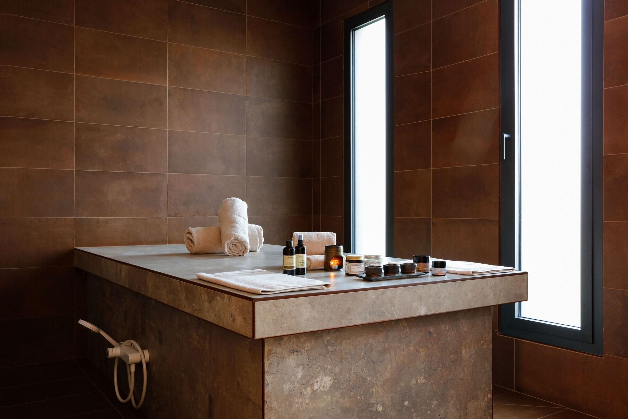 Hôtel Version Maquis Citadelle by null