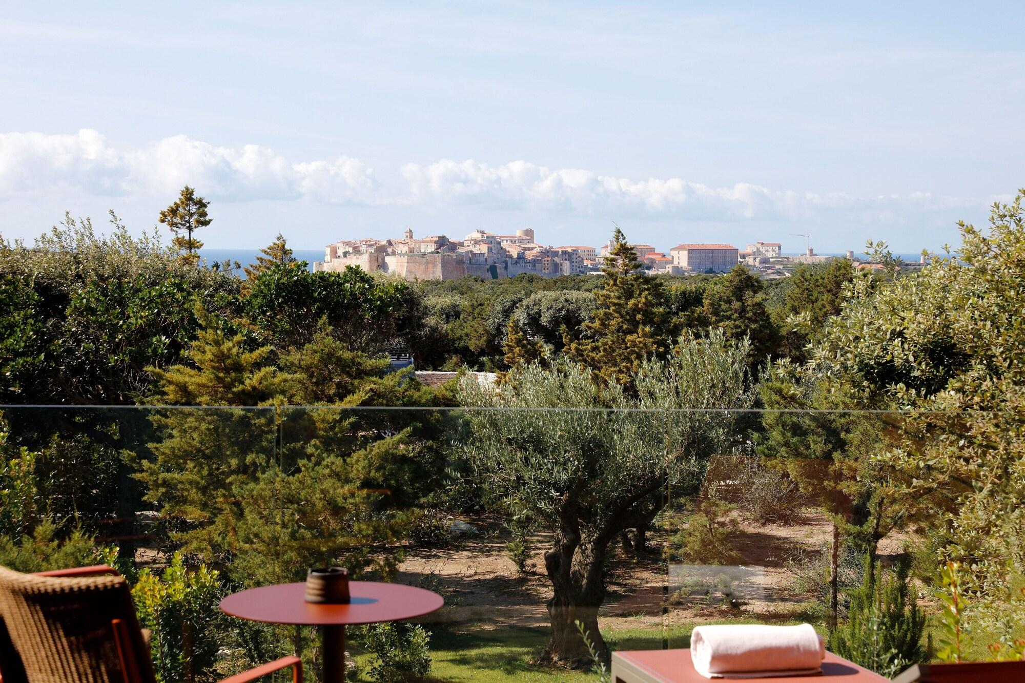 Hôtel Version Maquis Citadelle by null