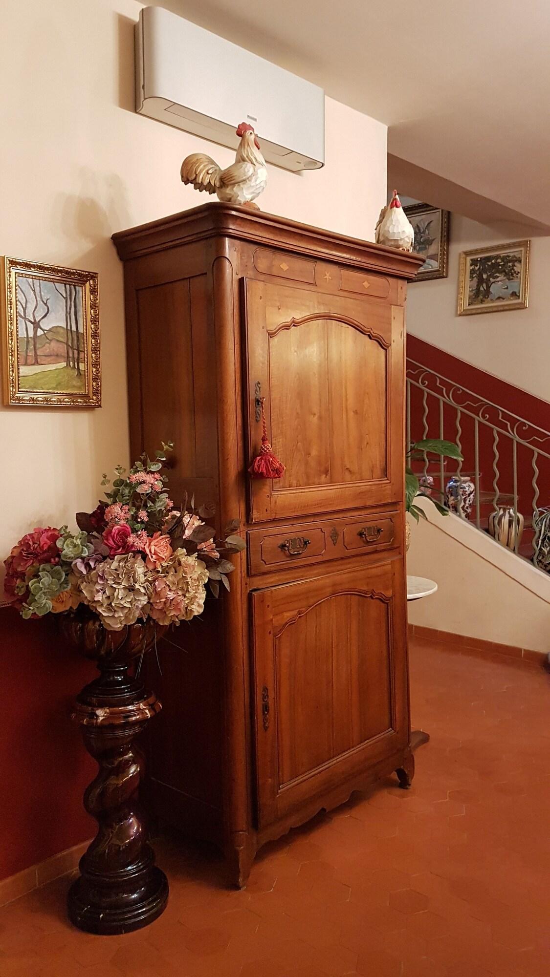 Hôtel Cardinal by null