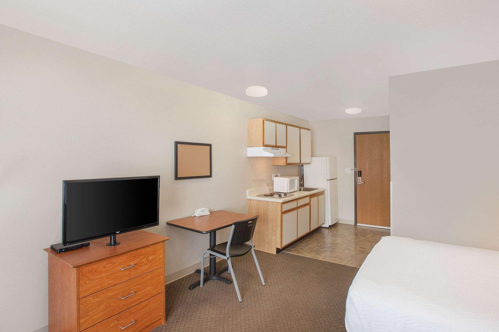 WoodSpring Suites Jacksonville Beach Blvd.