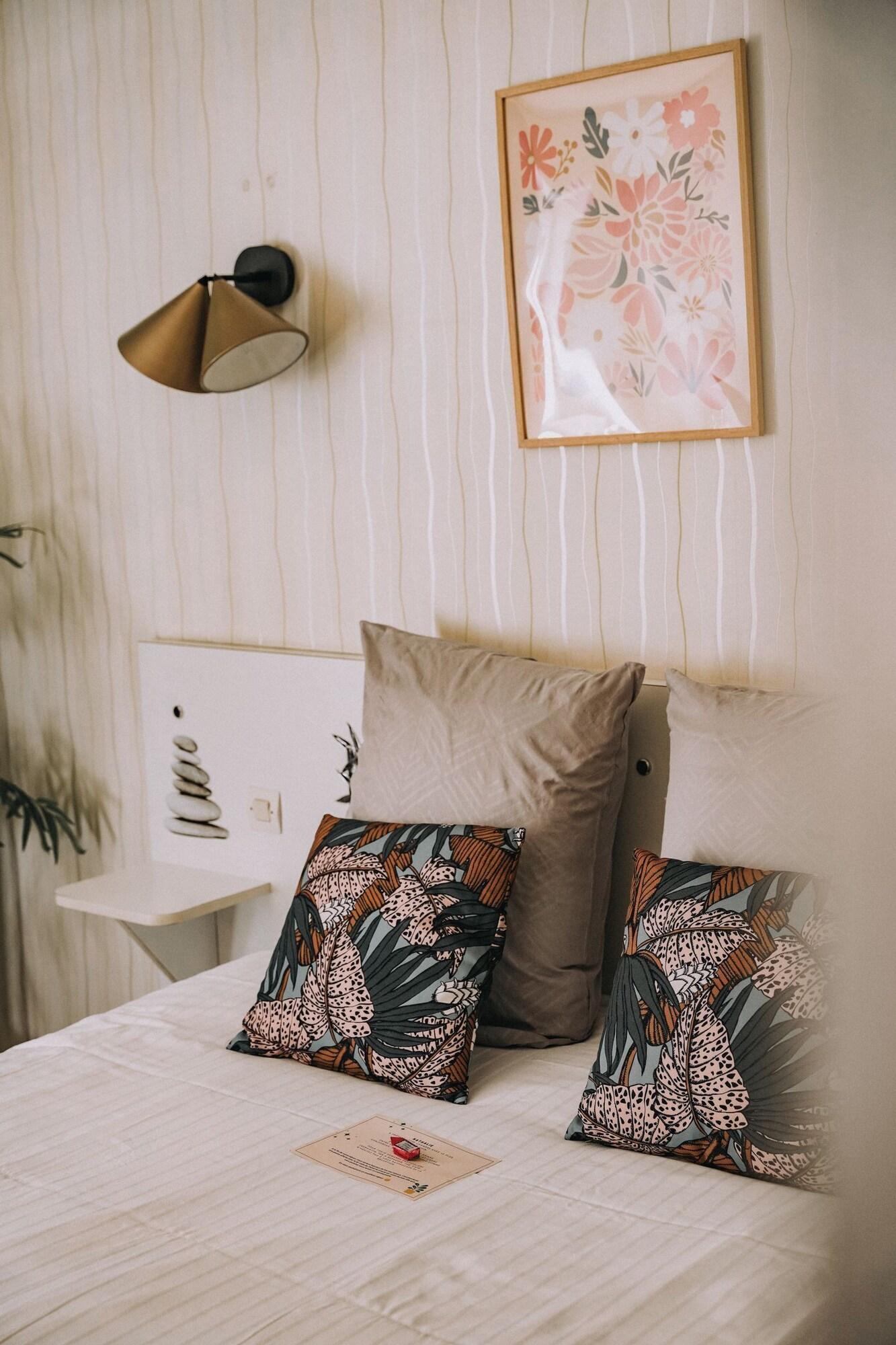 Ariane Hotel