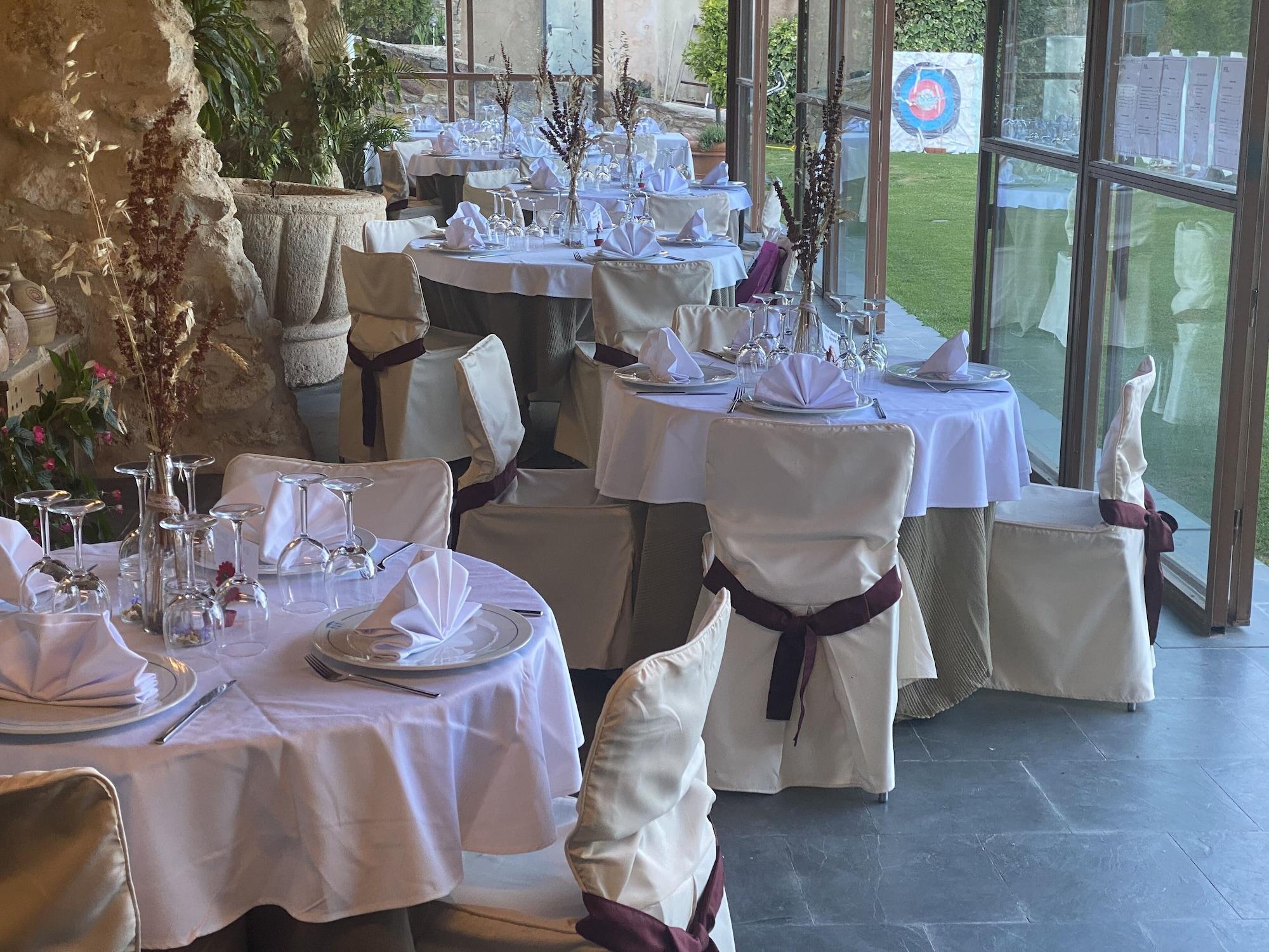 Hotel Restaurante Antiguo Palacio De Atienza by null
