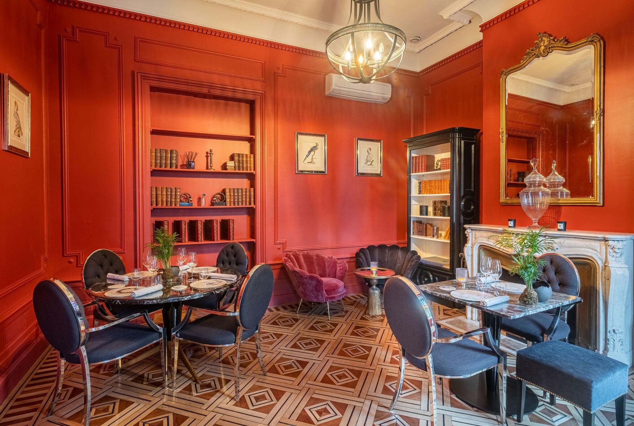 Hotel Le Palais Gallien by null