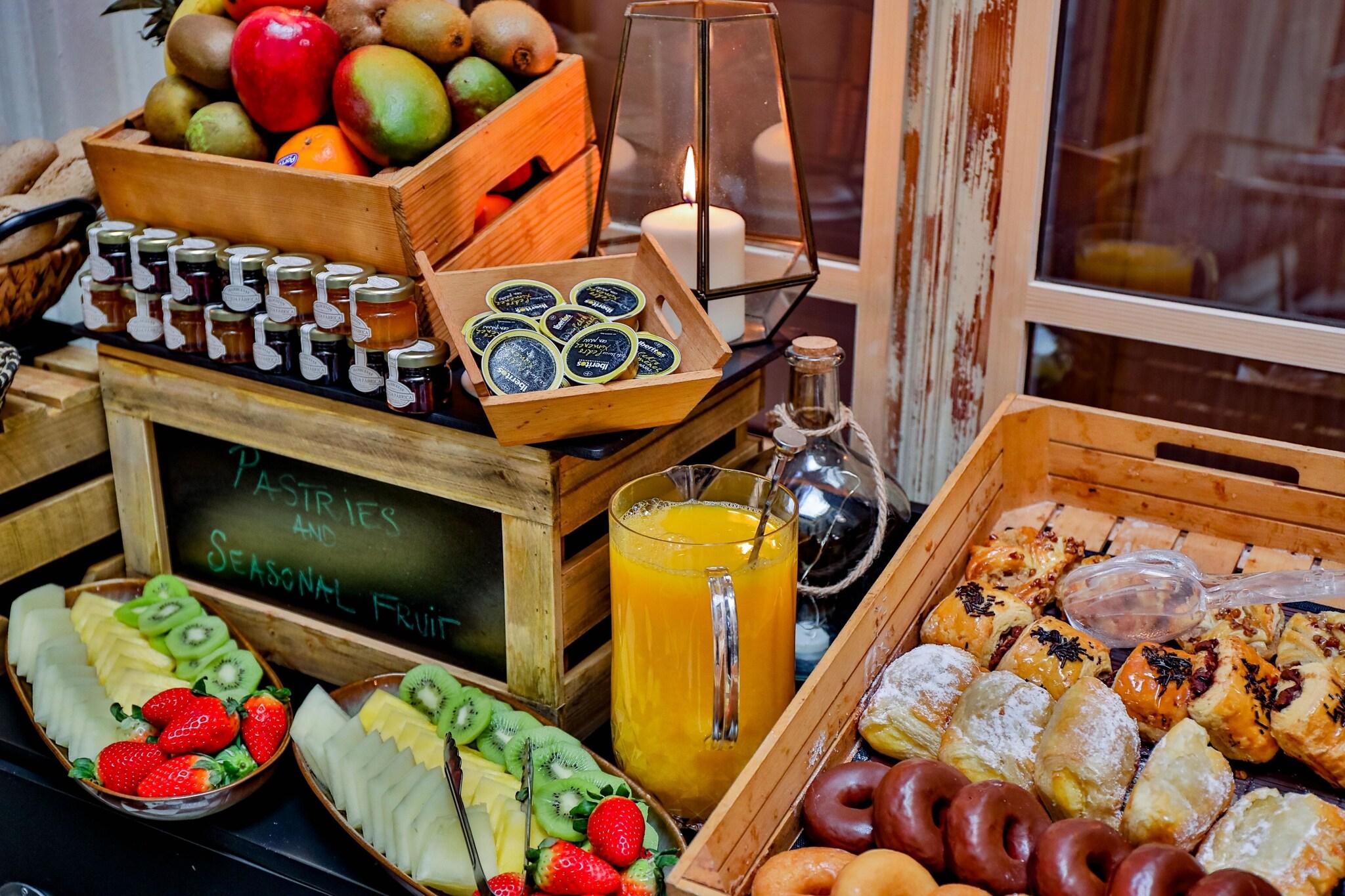 Hotel Lobby Room Sevilla by null