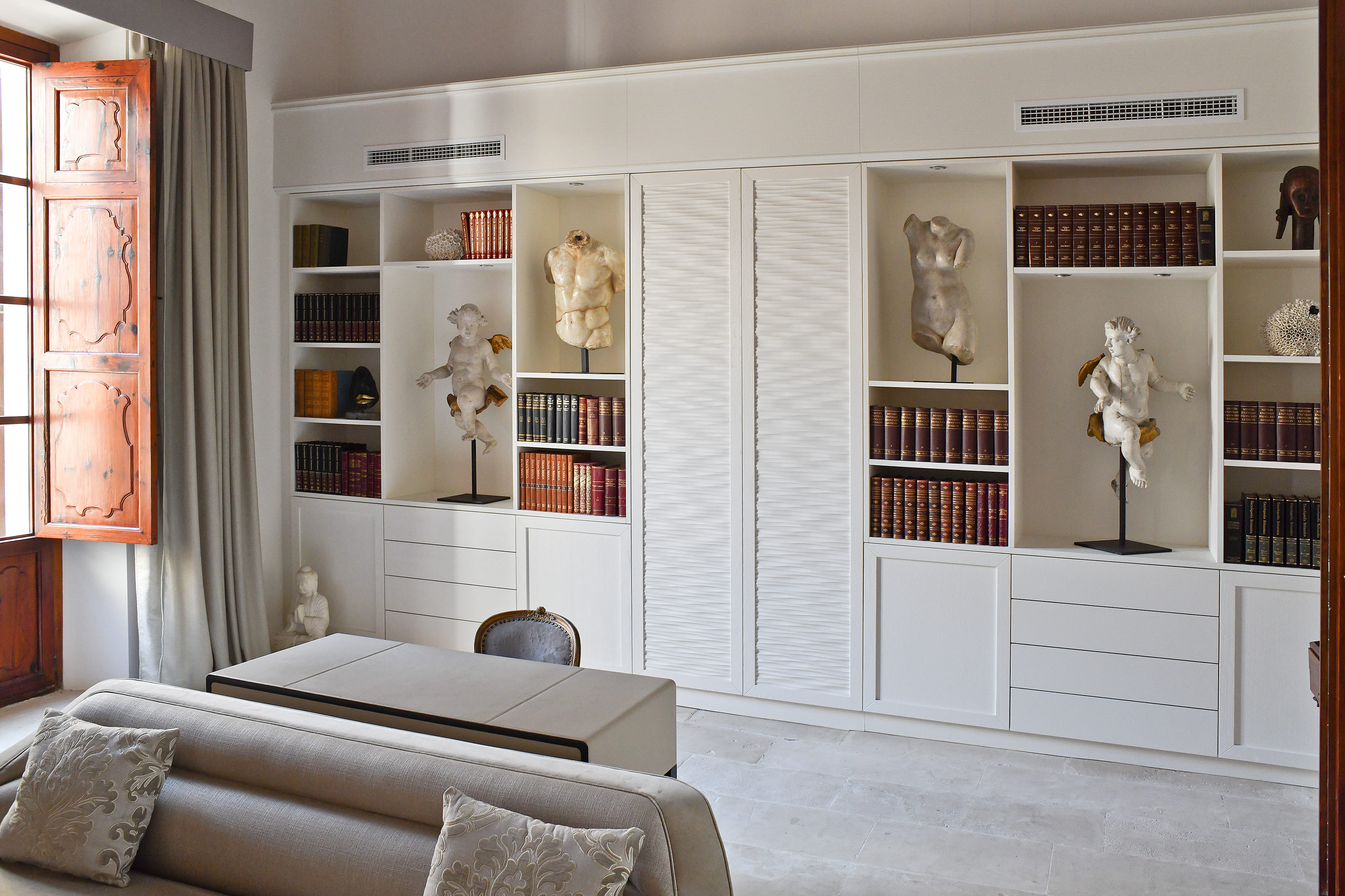 Palacio Can Marques by Puro