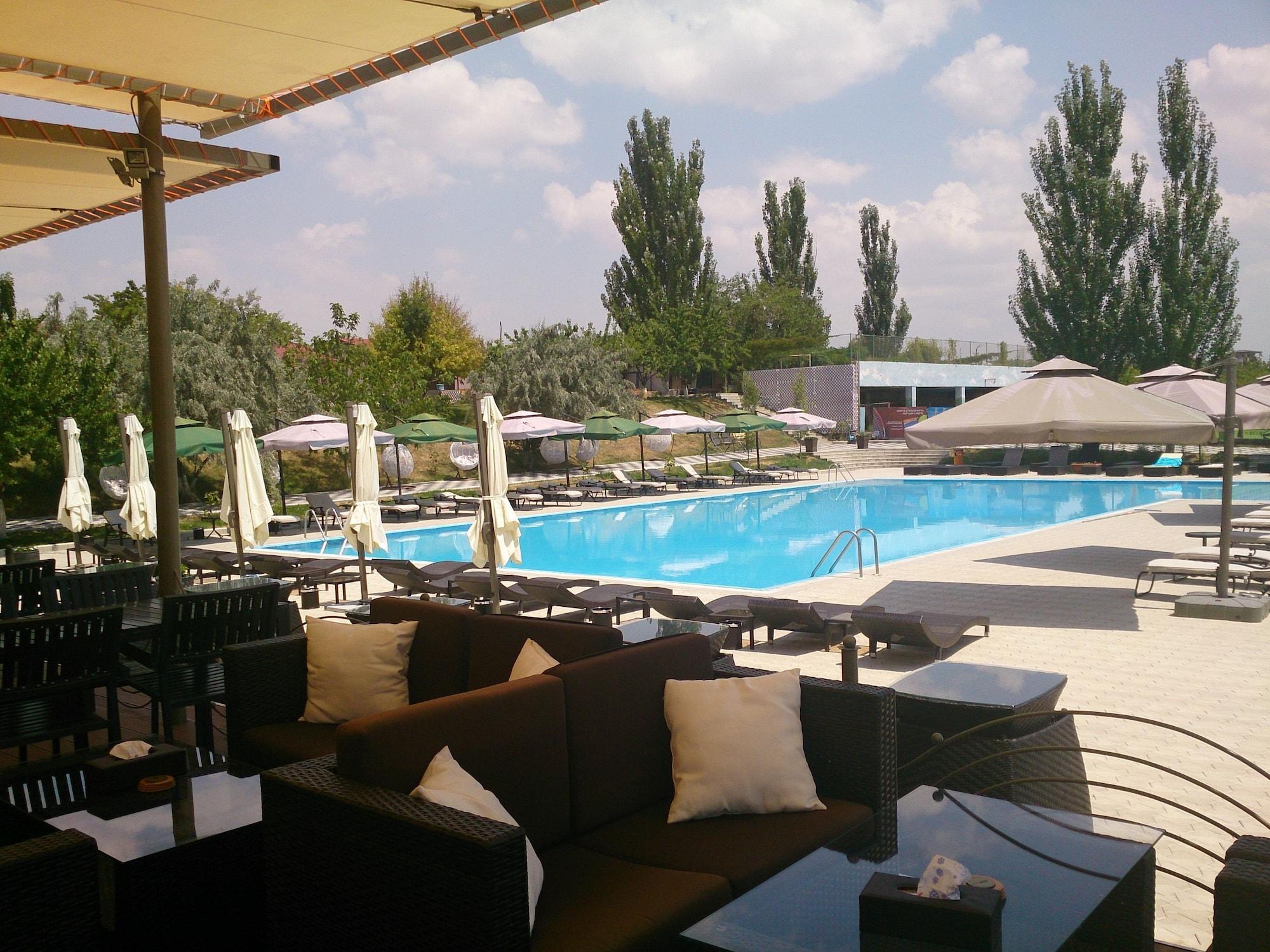 Cross Resort Yerevan