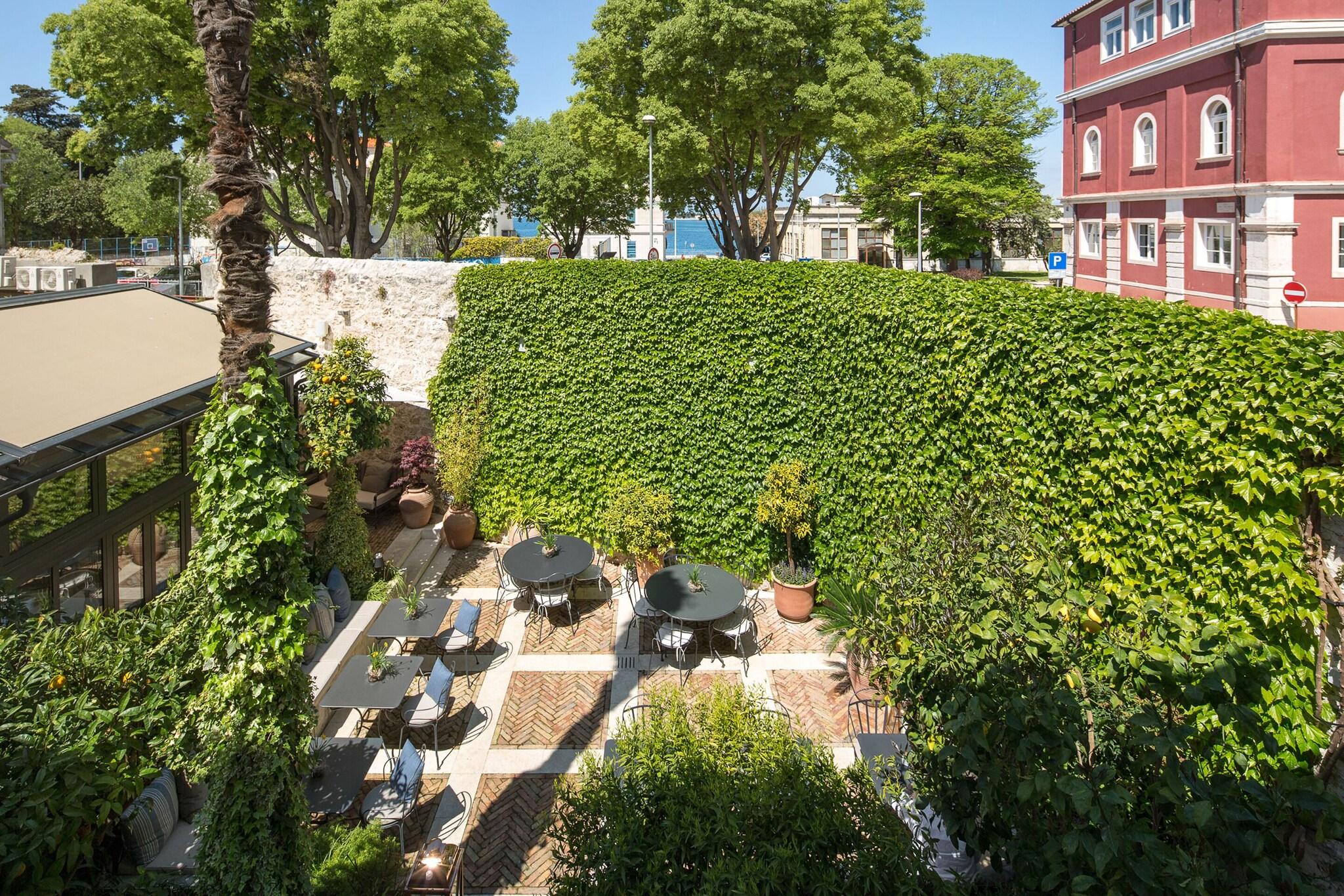 Almayer Art & Heritage Hotel by null