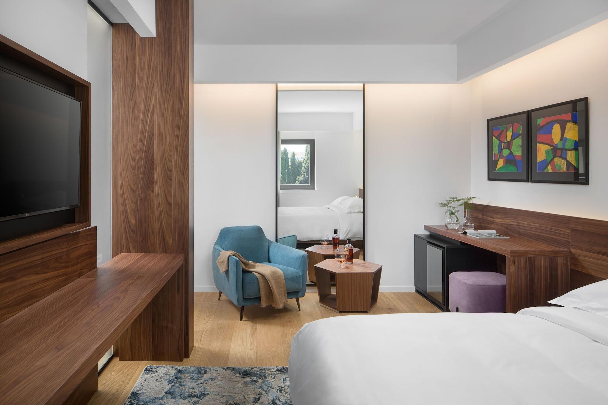 Milan Hotel & Restaraunt & Enoteca by null