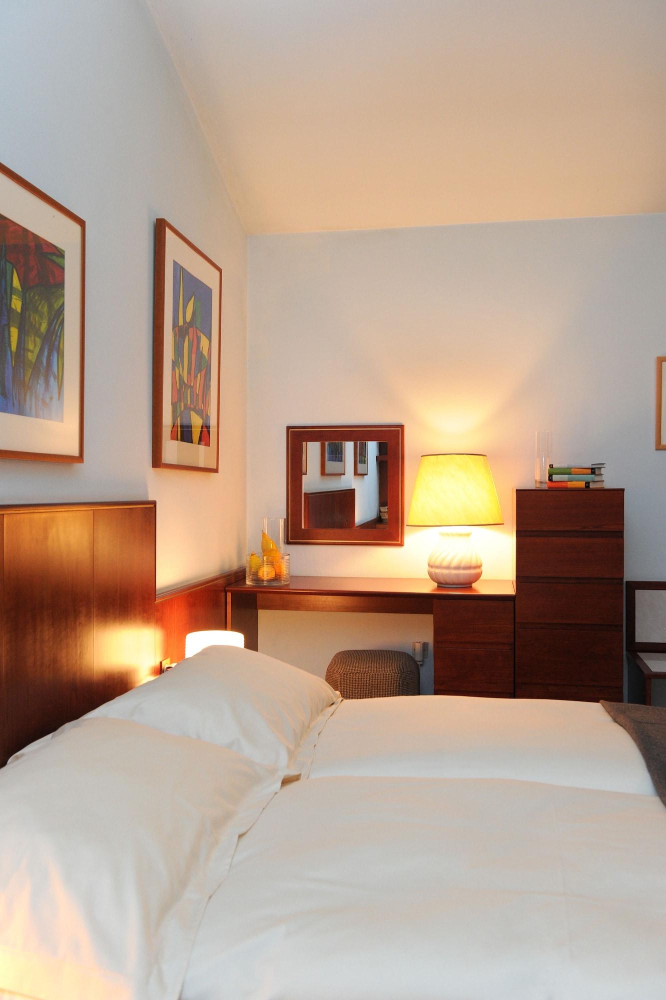 Milan Hotel & Restaraunt & Enoteca by null