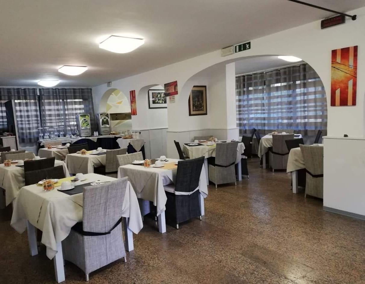 Hotel La Tavernetta Dei Ronchi