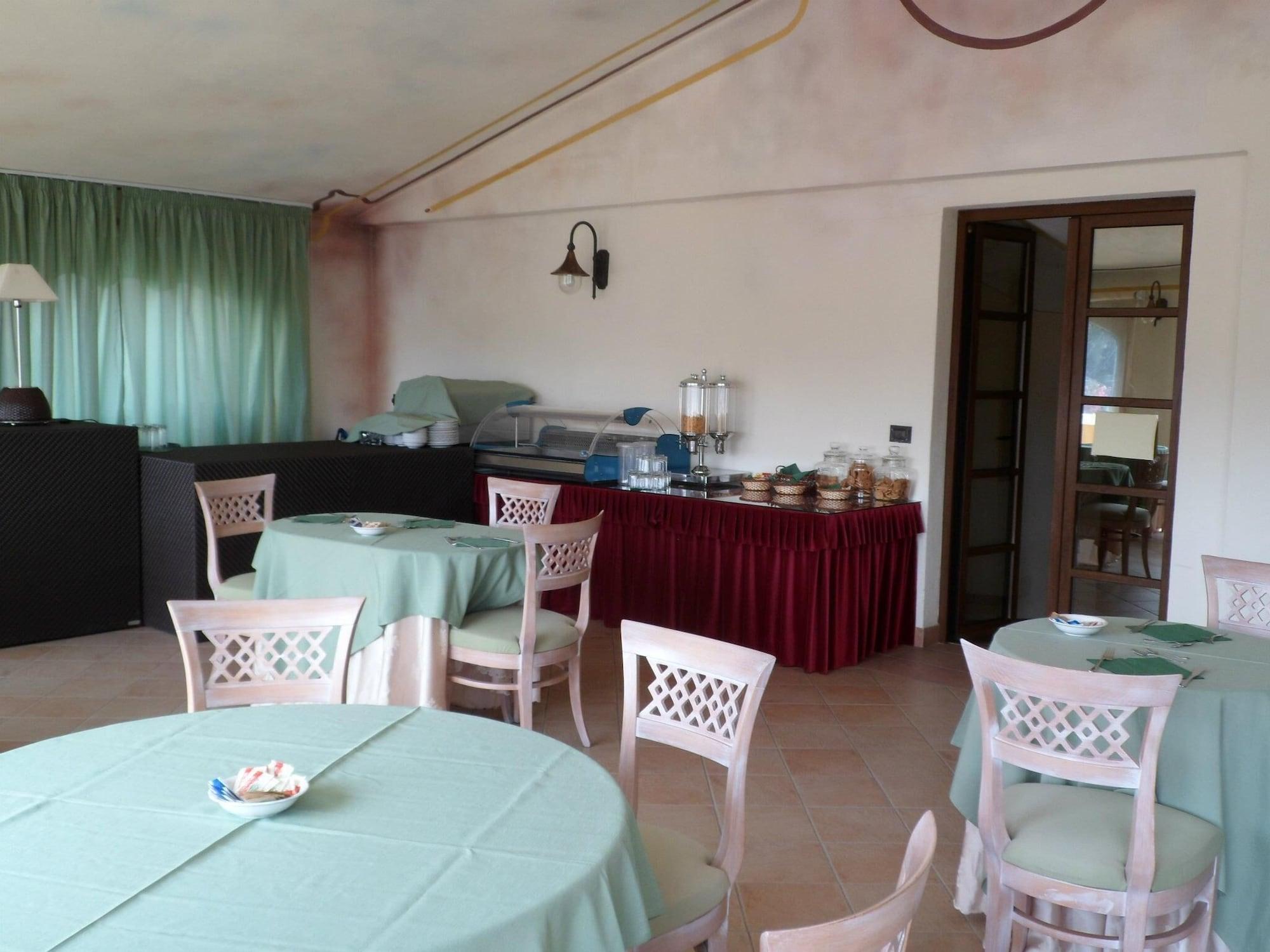 Hotel Terra Di Gallura