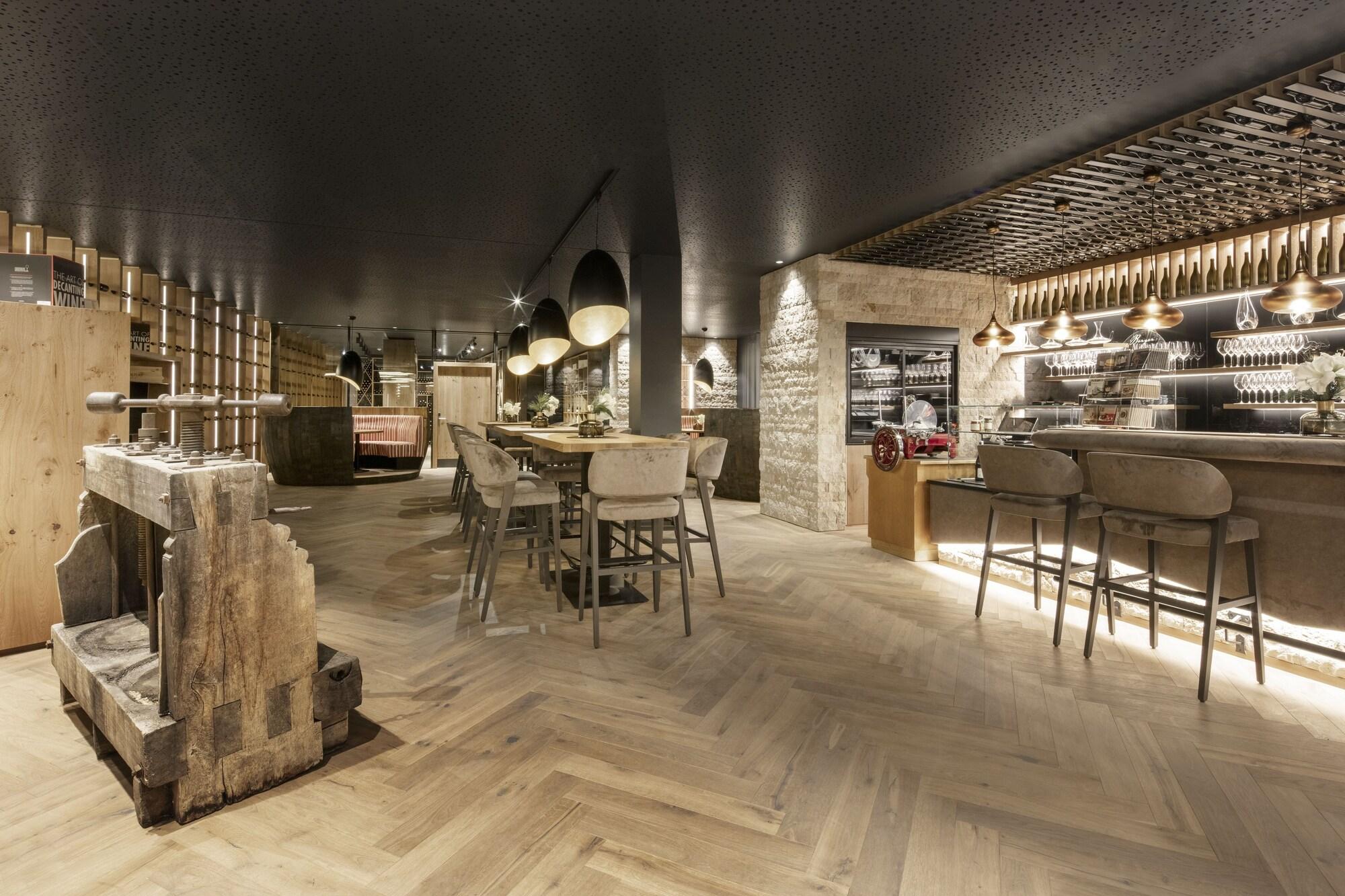 DAS EDELWEISS Salzburg Mountain Resort by null