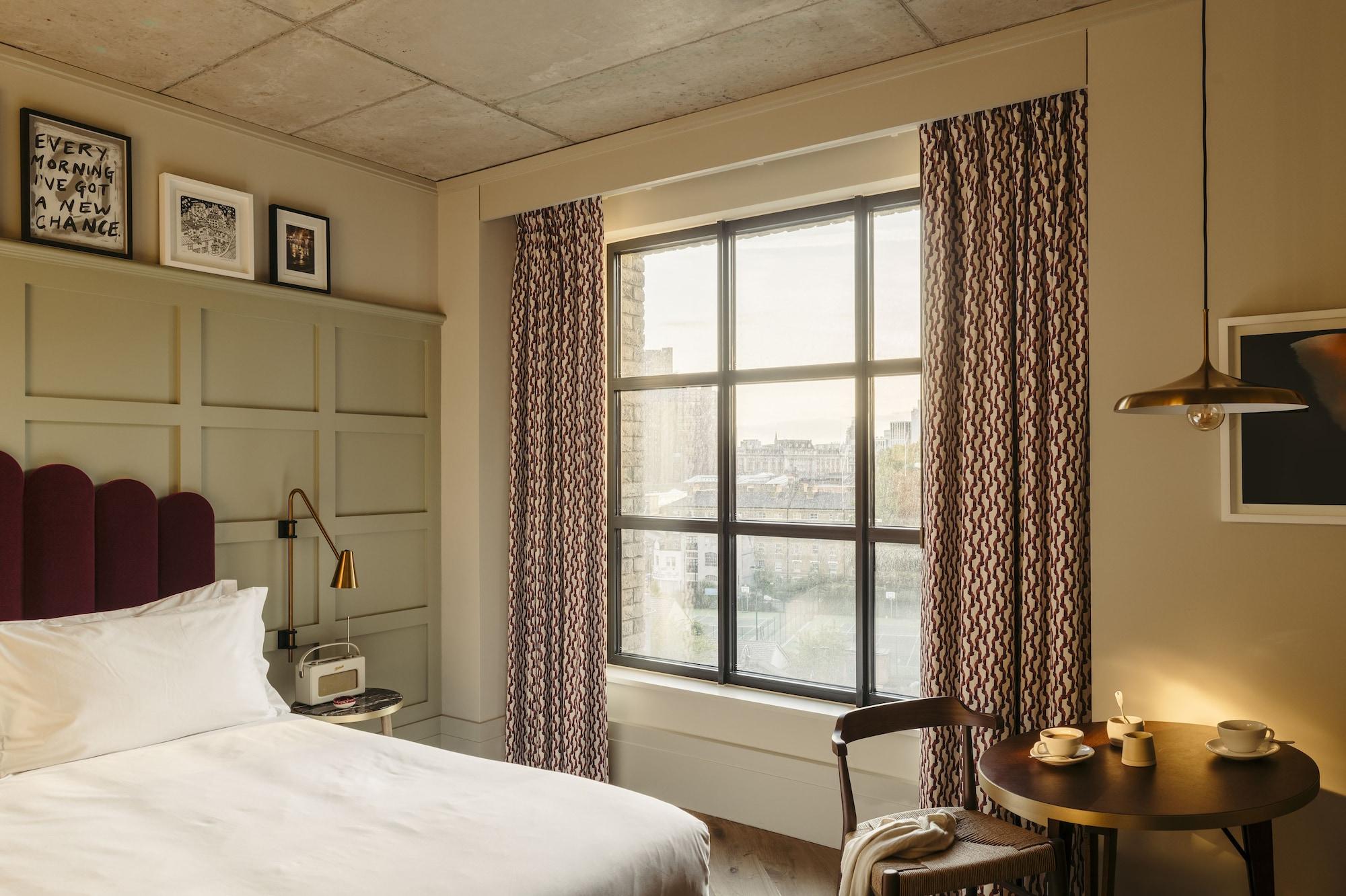 The Hoxton, Southwark by null