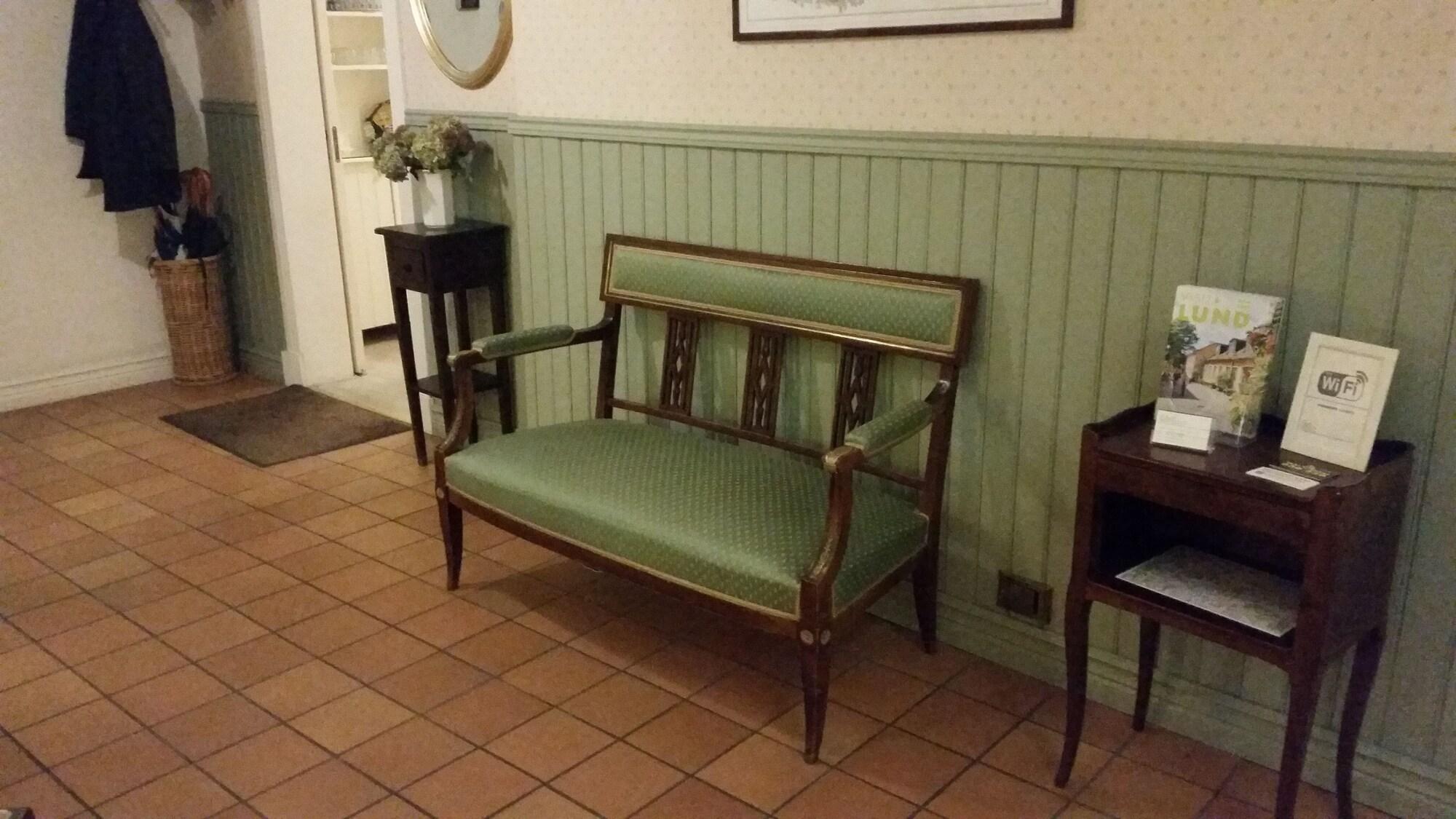 Lilla Hotellet by null