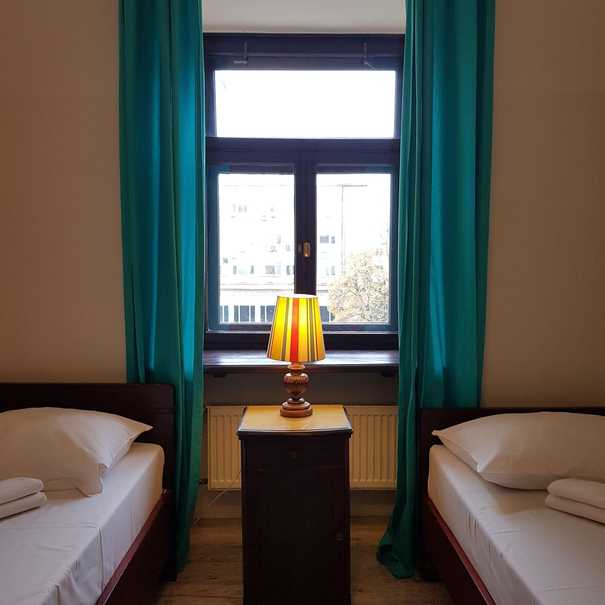 Oki Doki Hostel by null