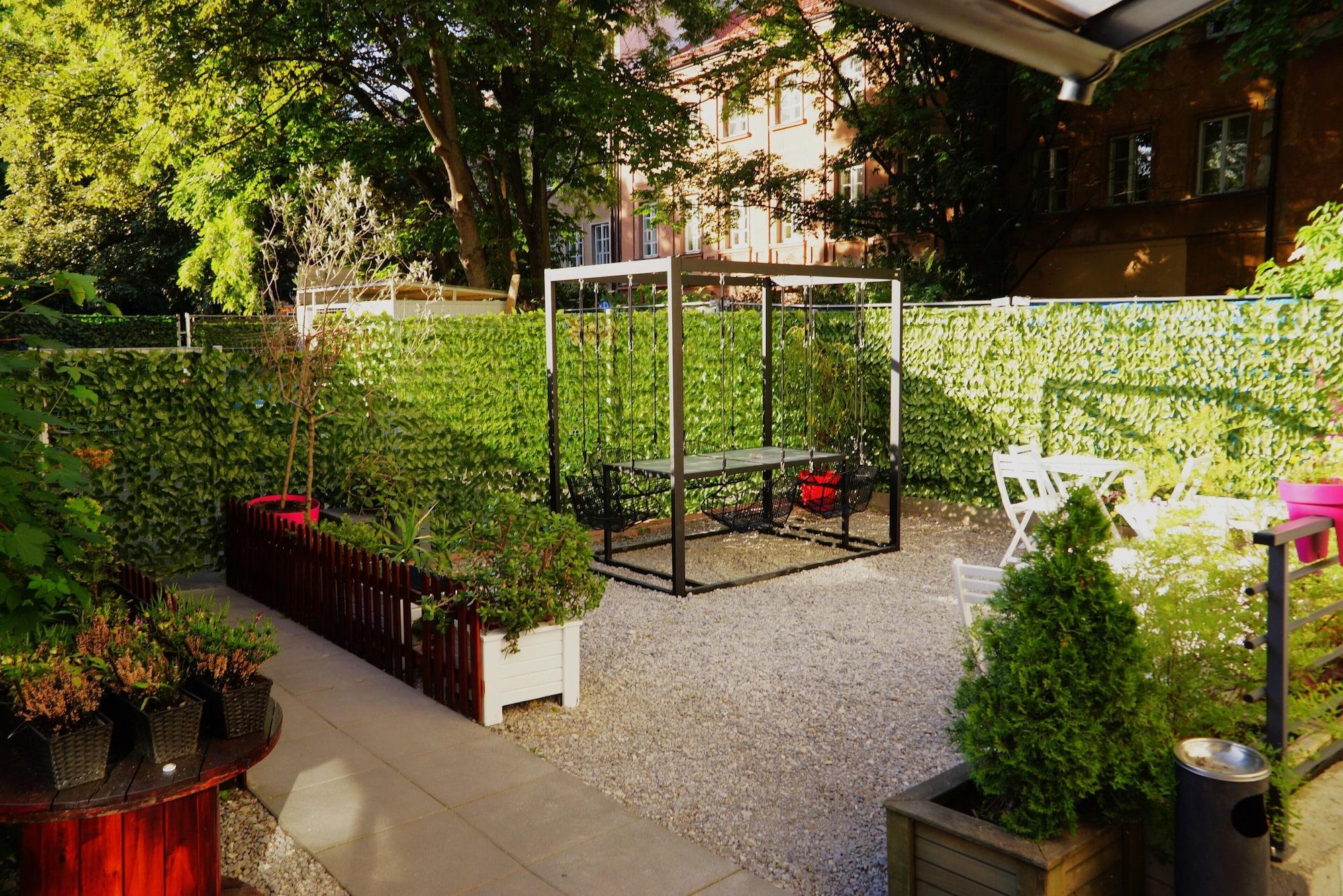 Oki Doki Hostel by null