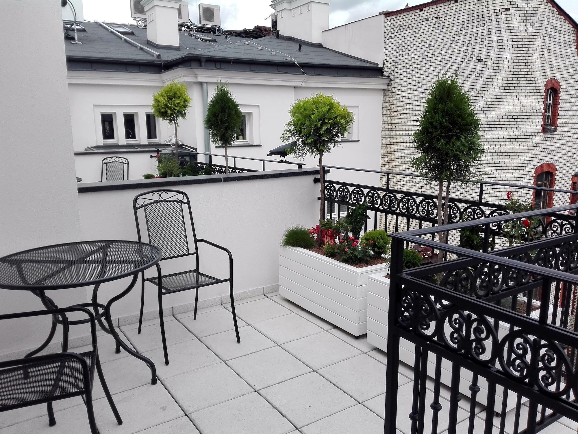 Fortune Old Town boutique aparthotel by null