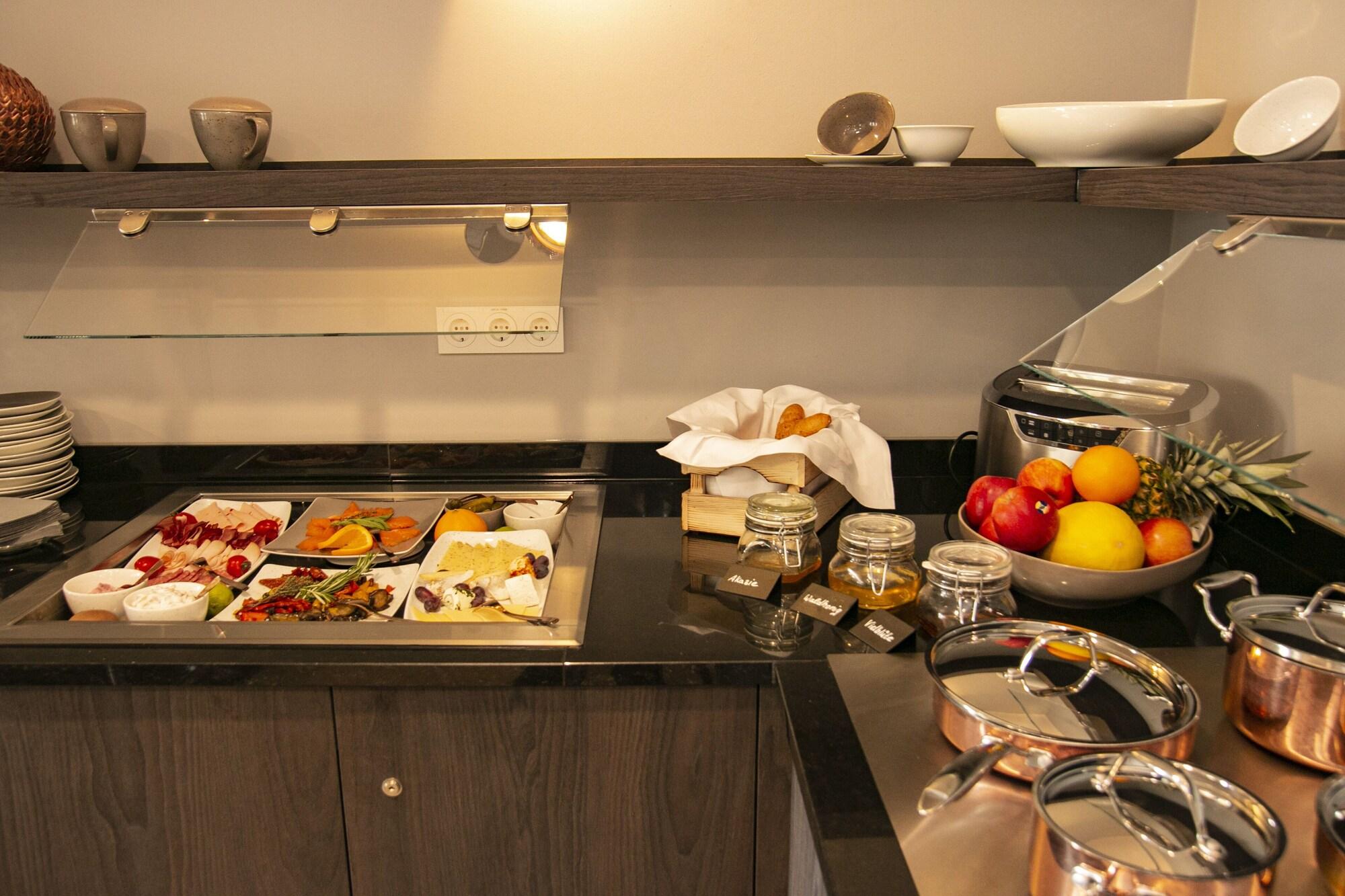 Amelie Hotel & Appartements