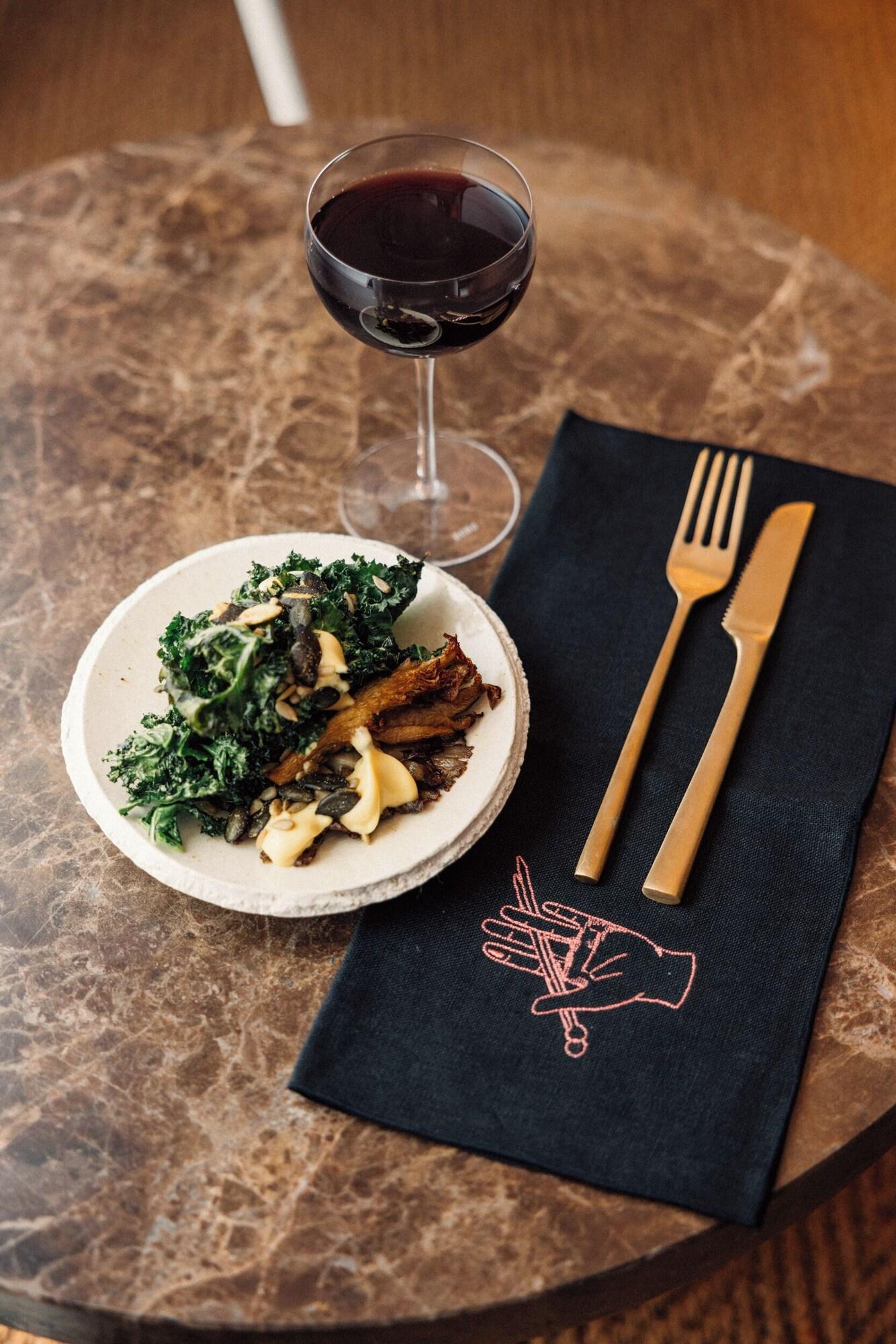 LIBERTINE LINDENBERG by null