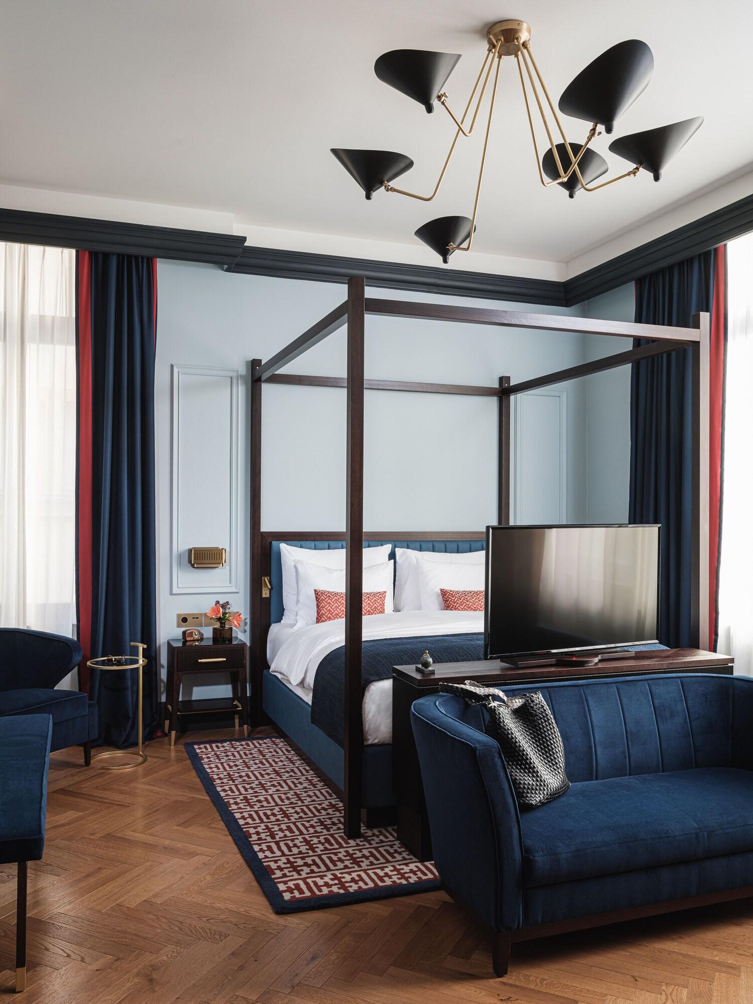 LUME Boutique Hotel, Autograph Collection by null