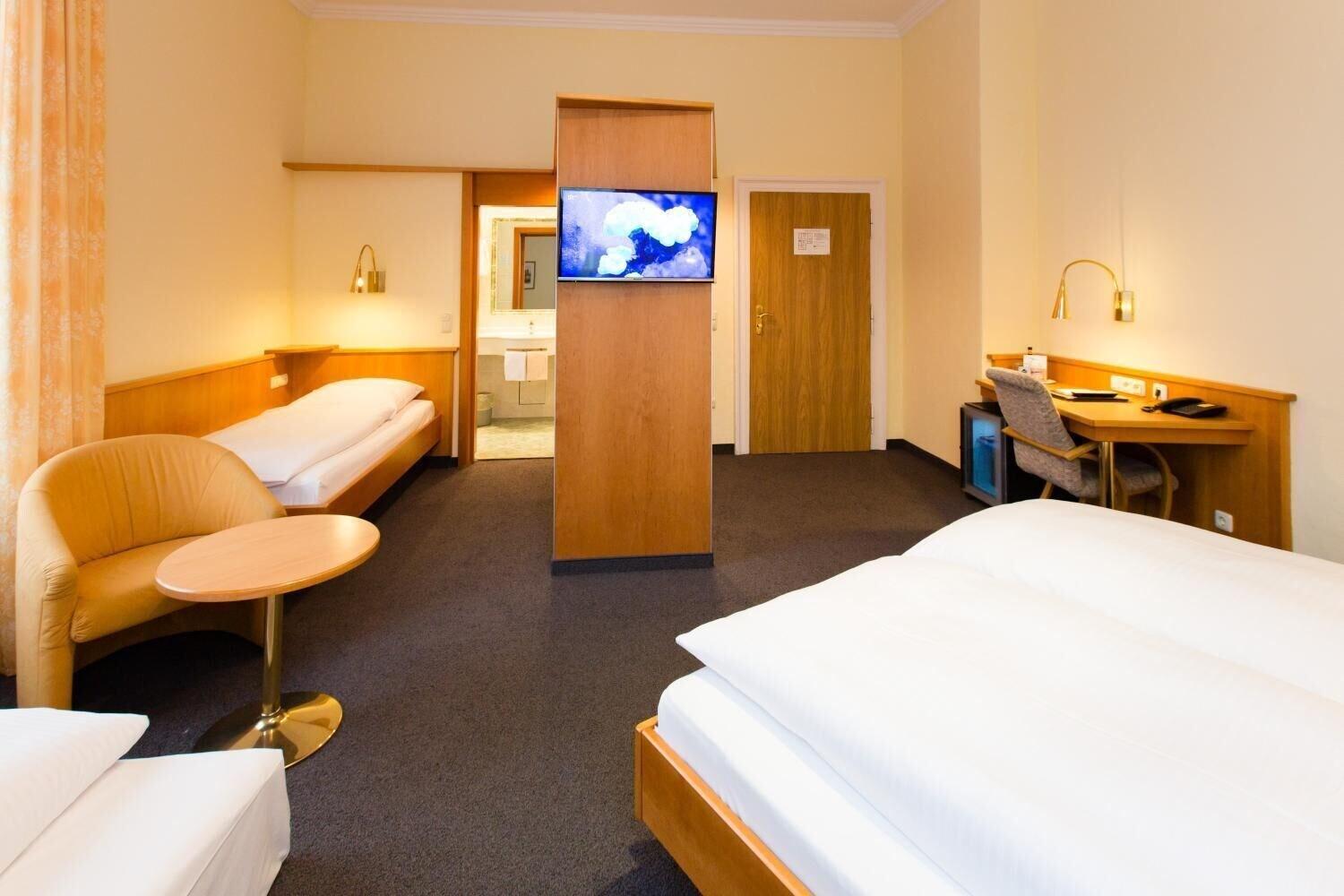Hotel Uhland by null