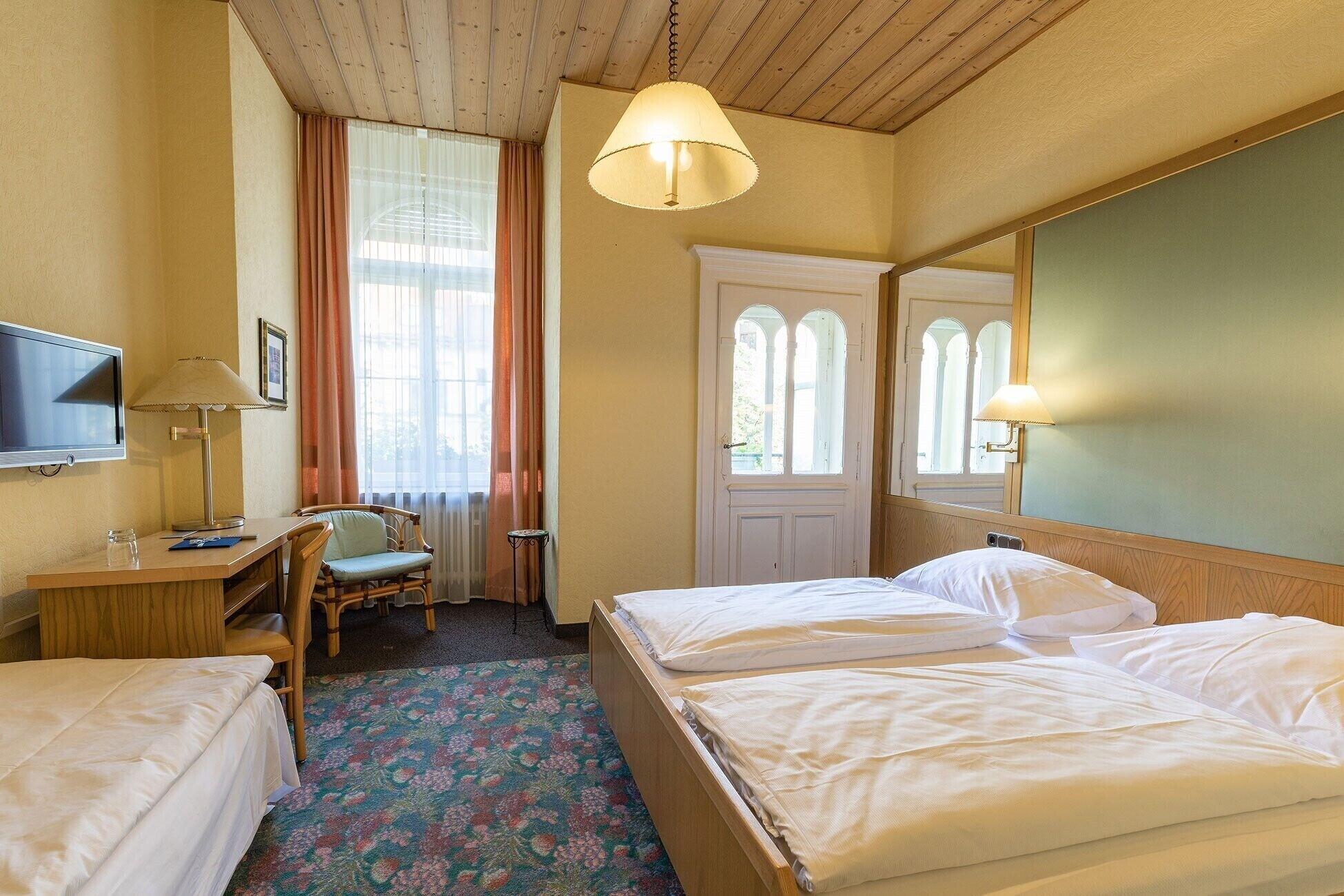 Hotel Uhland by null