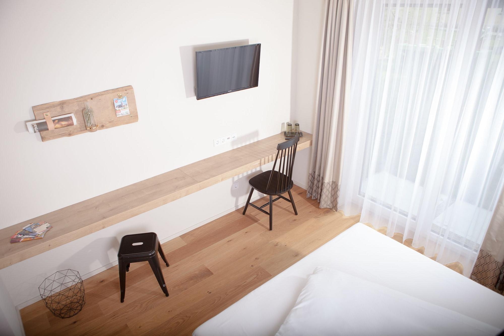 Green Spirit Hotel by null