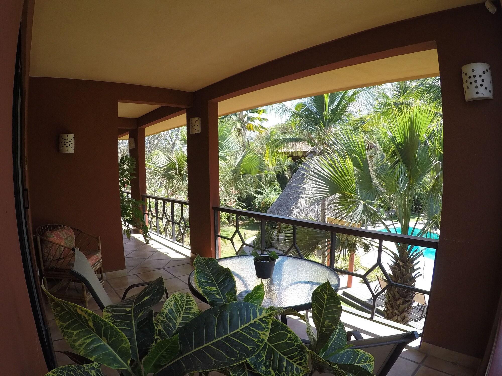 Hotel & Bistro Cantarana, Playa Grande Guanacaste by null