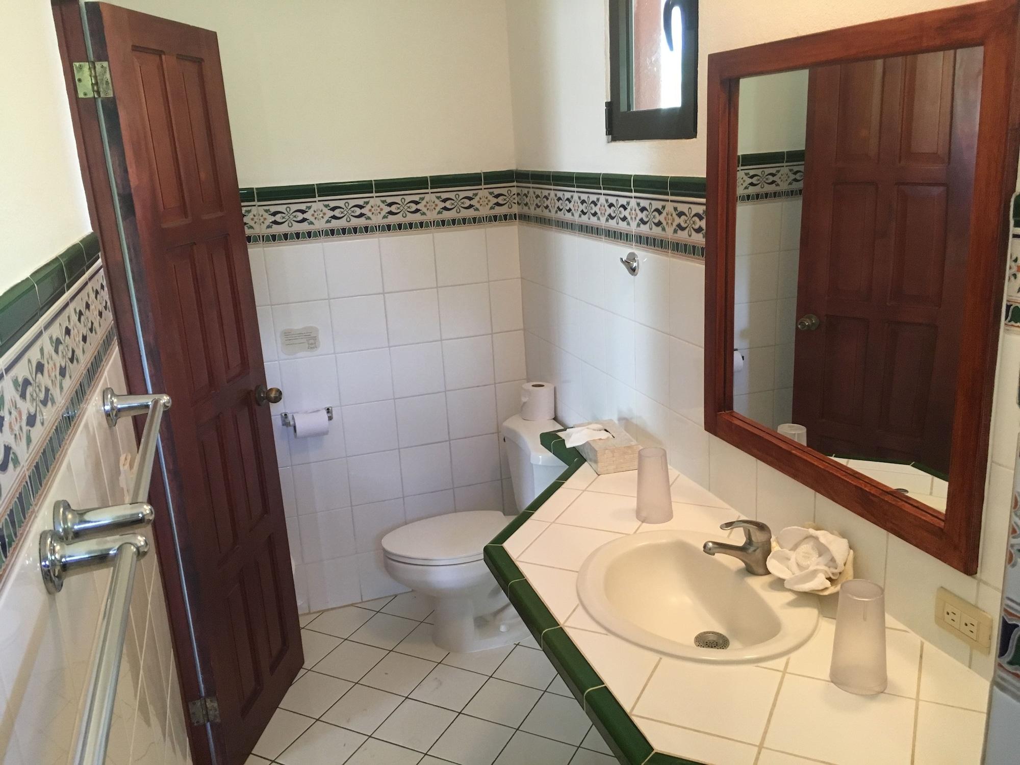 Bistro, Coffee Shop & Pizzeria Cantarana, Playa Grande Guanacaste by null